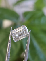 IGI 2.09CT EMERALD G VVS2