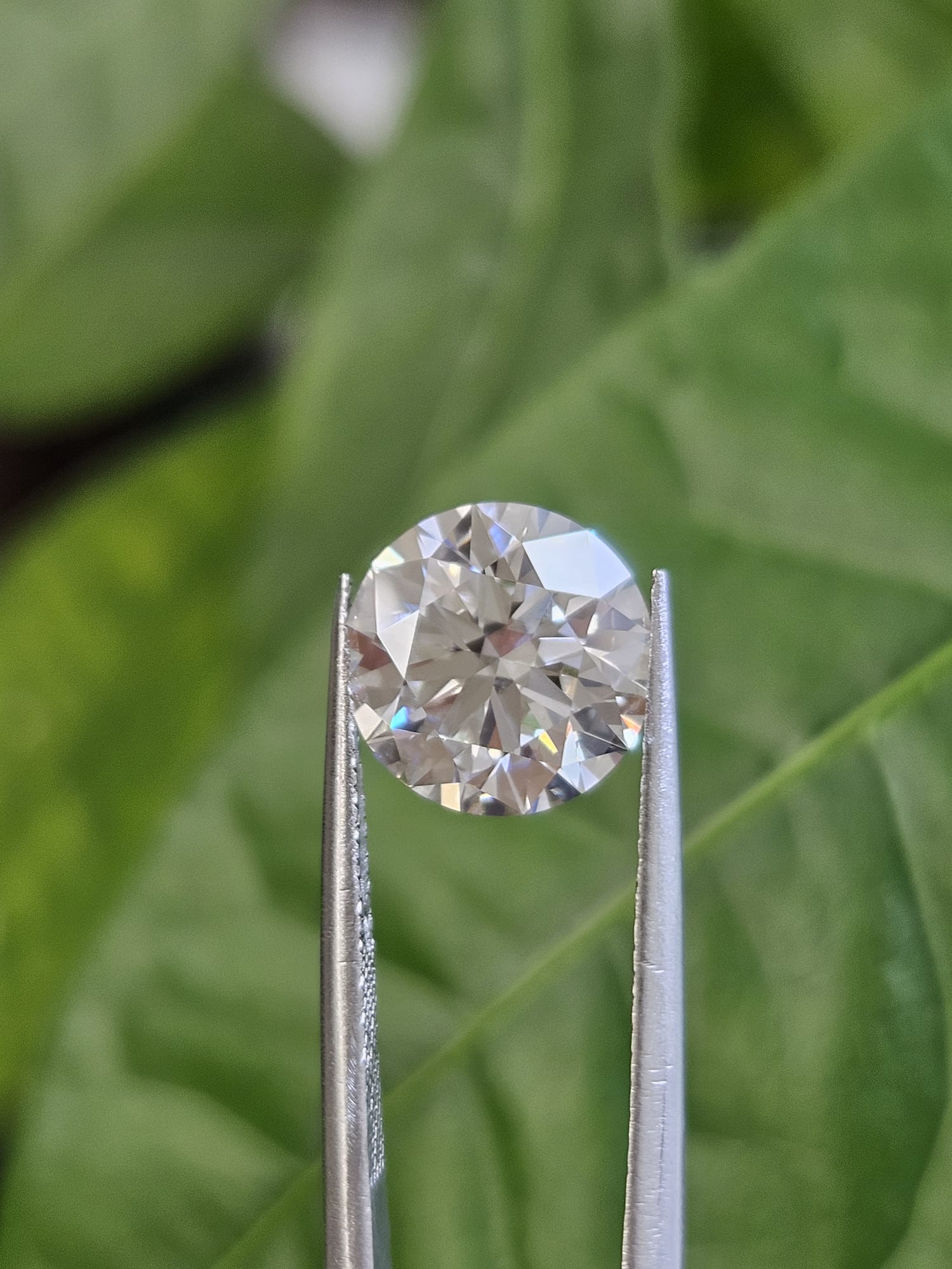IGI 3.50CT ROUND F VVS2