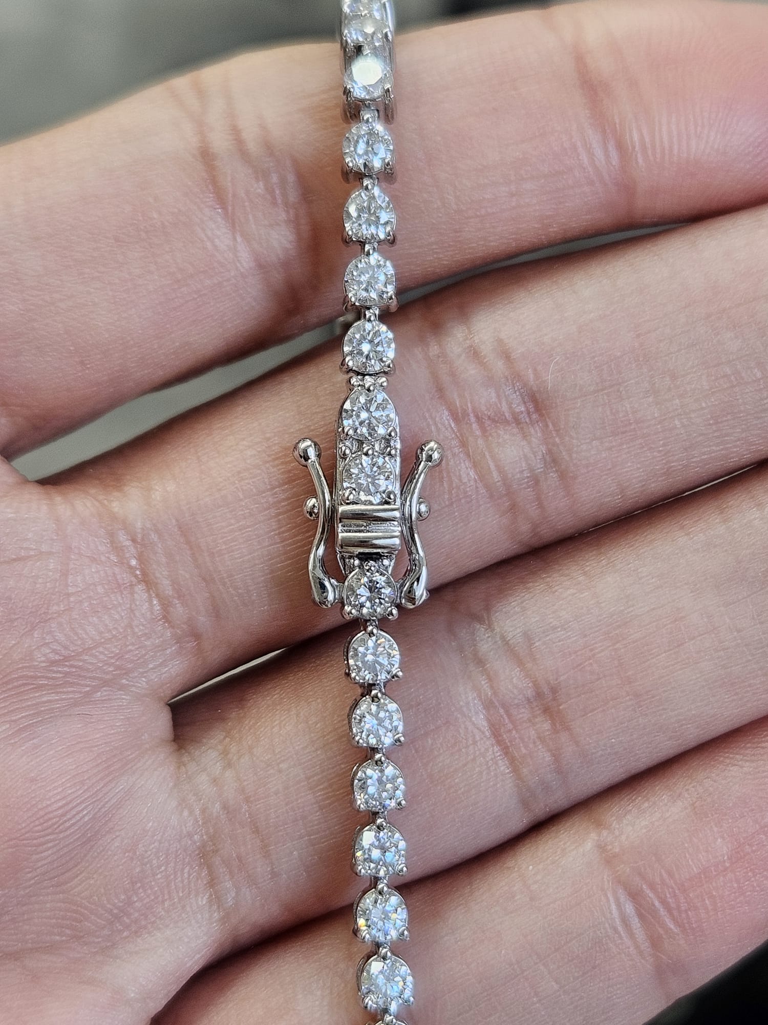 IDT 3.74ct White Gold 3 Prong Lab Diamond 7" Tennis Bracelet