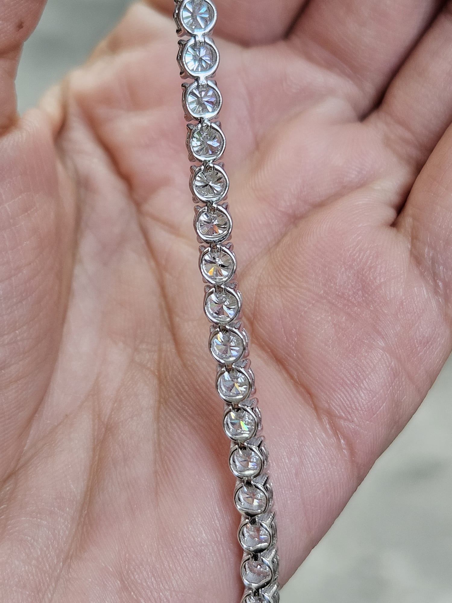 IGI 8.42ct White Gold Lab Diamond 7" Tennis Bracelet