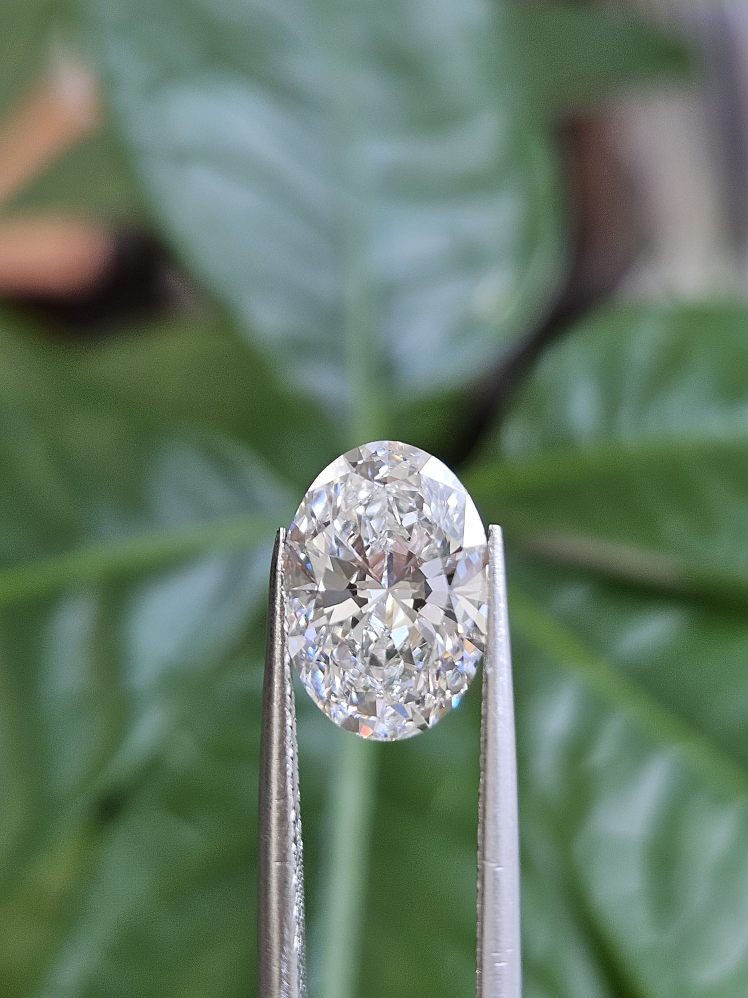IGI 2.48CT OVAL E VS1