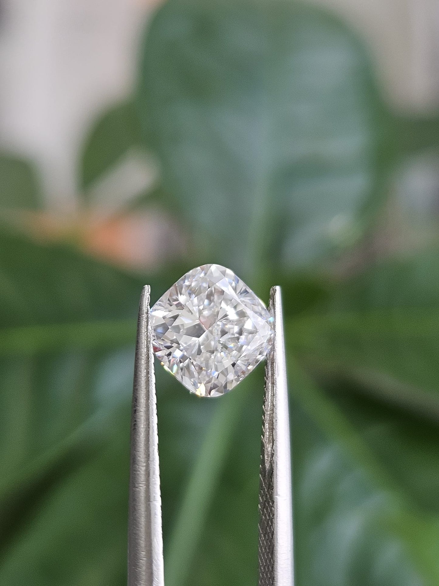 IGI 1.59CT SQUARE CUSHION F VS1