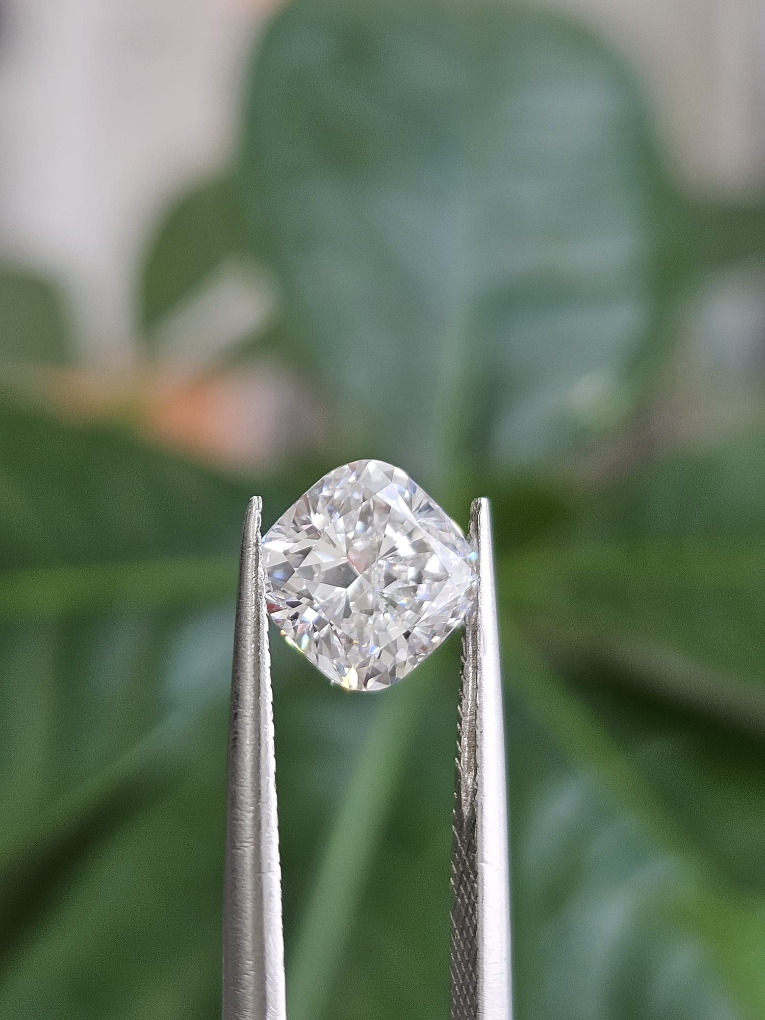 IGI 1.59CT SQUARE CUSHION F VS1