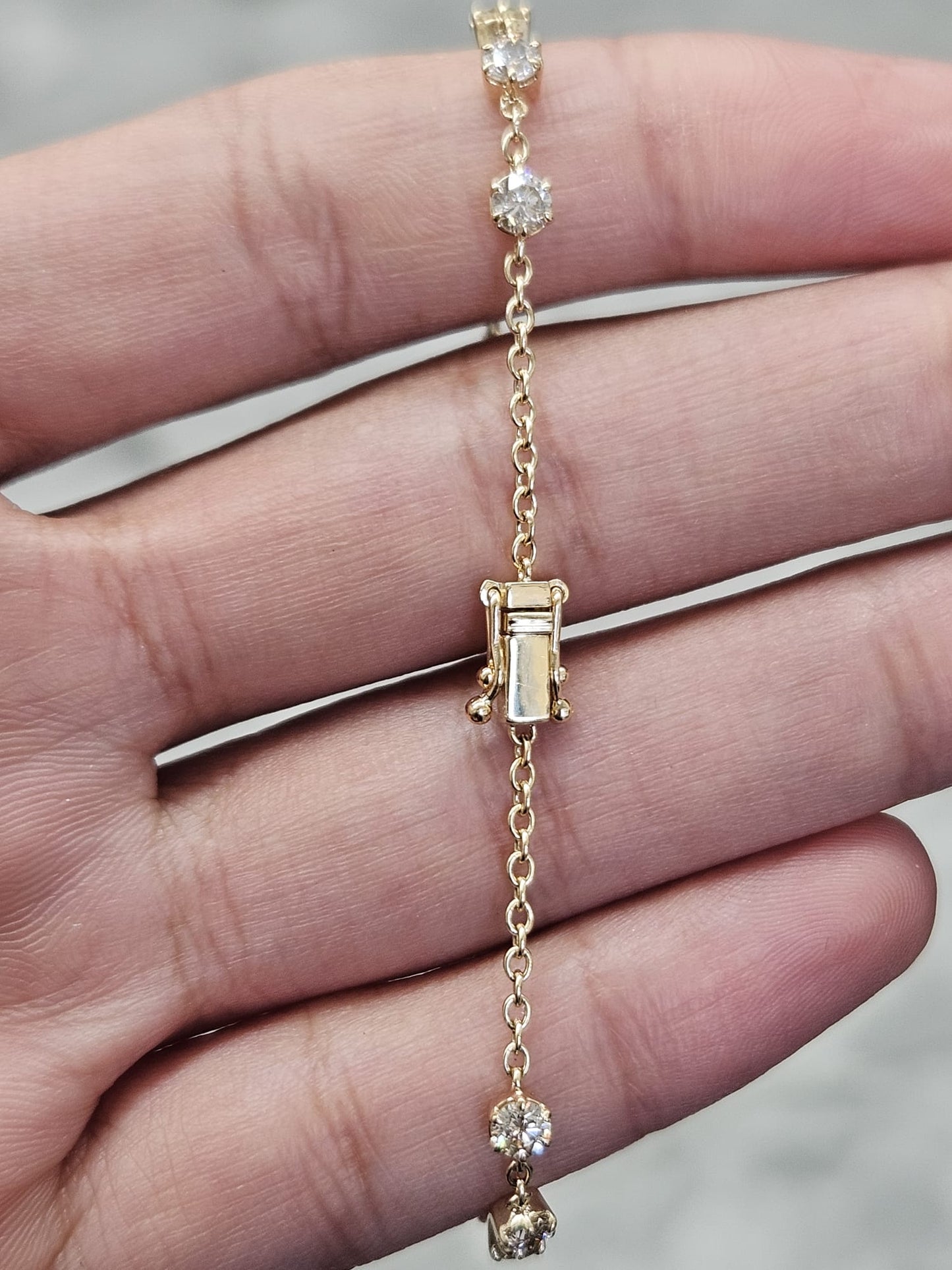 CGRL Certified Round Natural Diamond Yellow Gold Bracelet