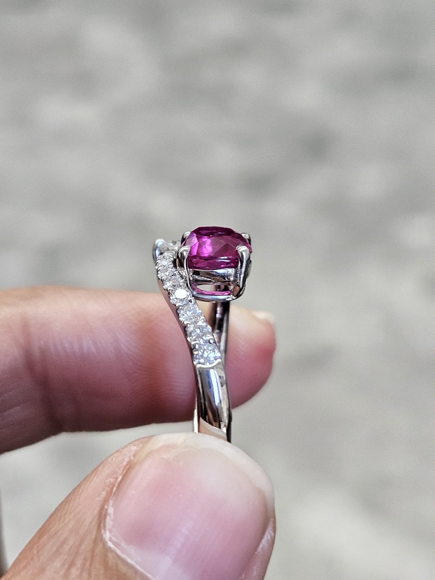 1.13ct Natural Ruby & Diamond Platinum Ring