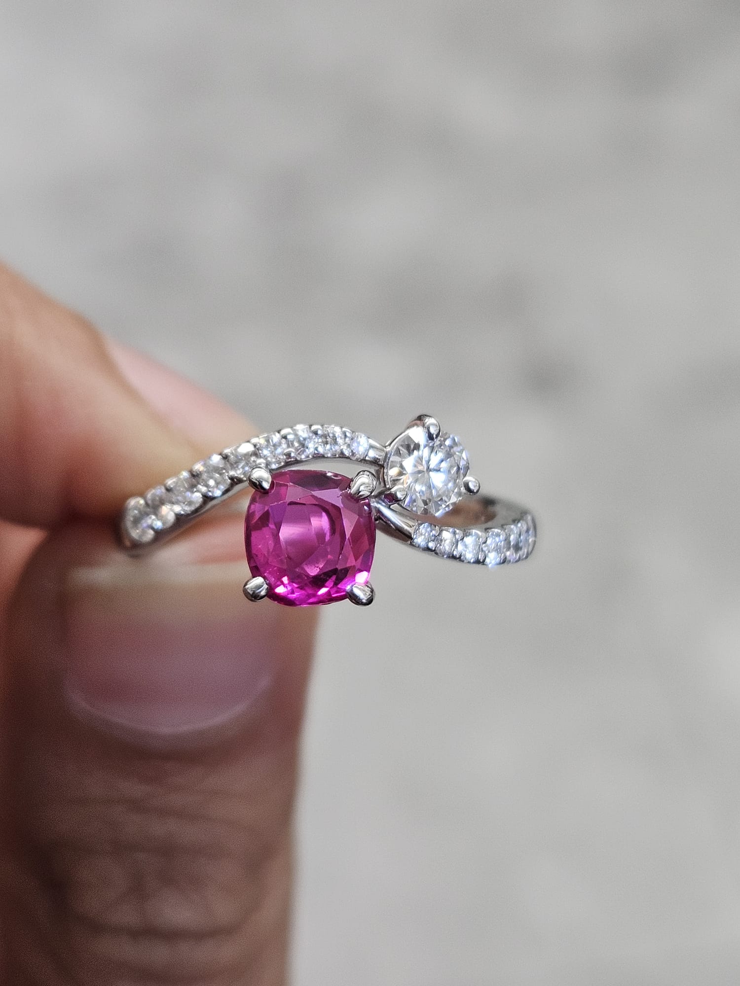 1.13ct Natural Ruby & Diamond Platinum Ring
