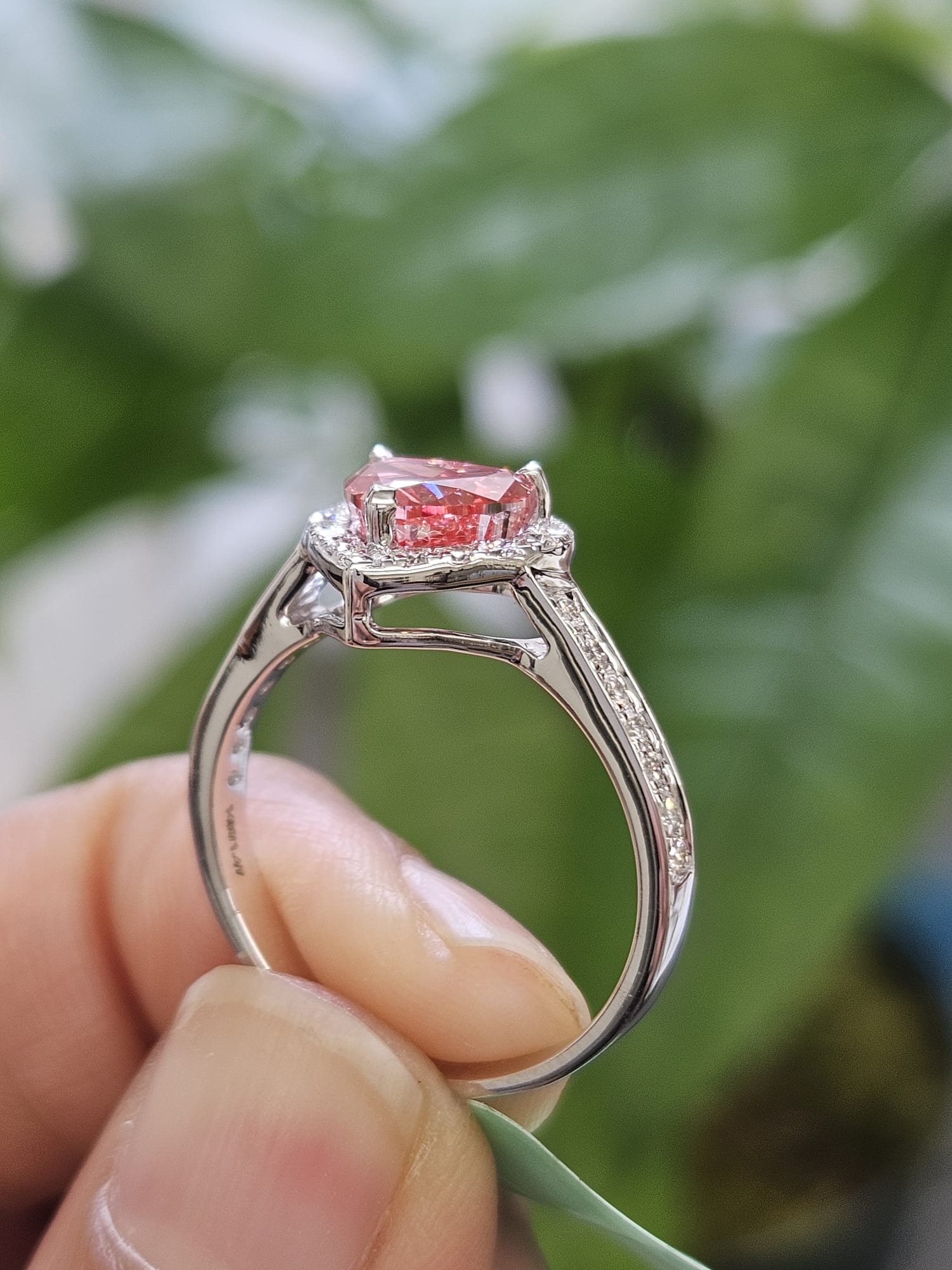 1.47ct White Gold Pink Heart Shape Lab Diamond Ring