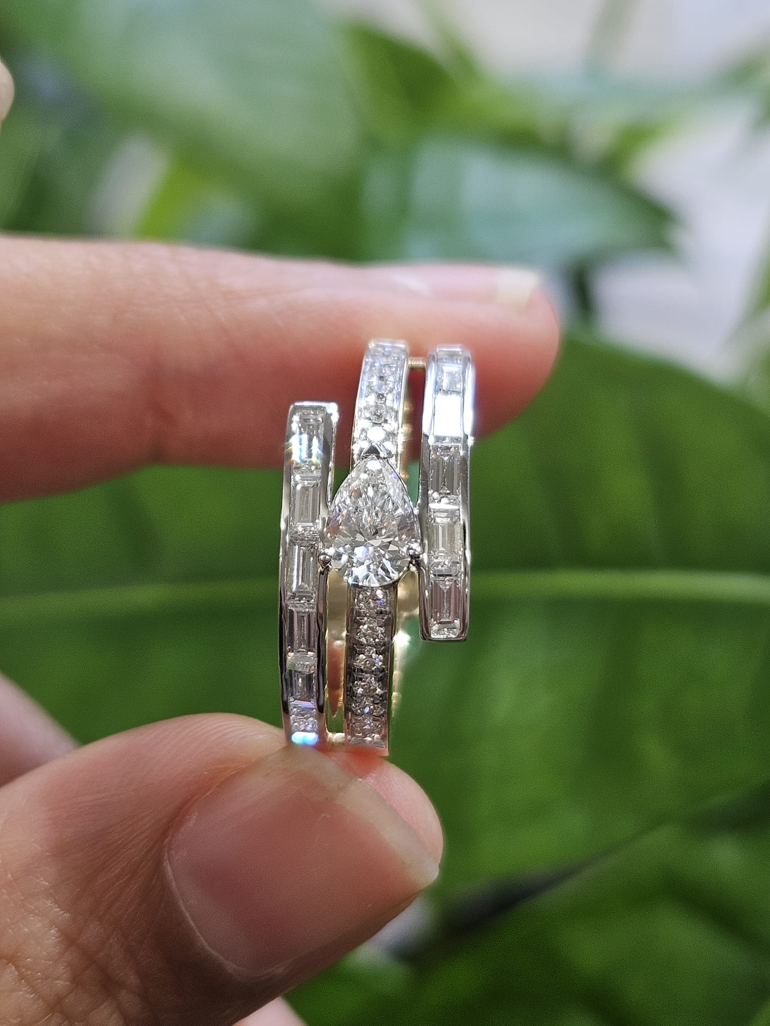 1.09ct White Gold & Yellow Gold Lab Diamond Ring