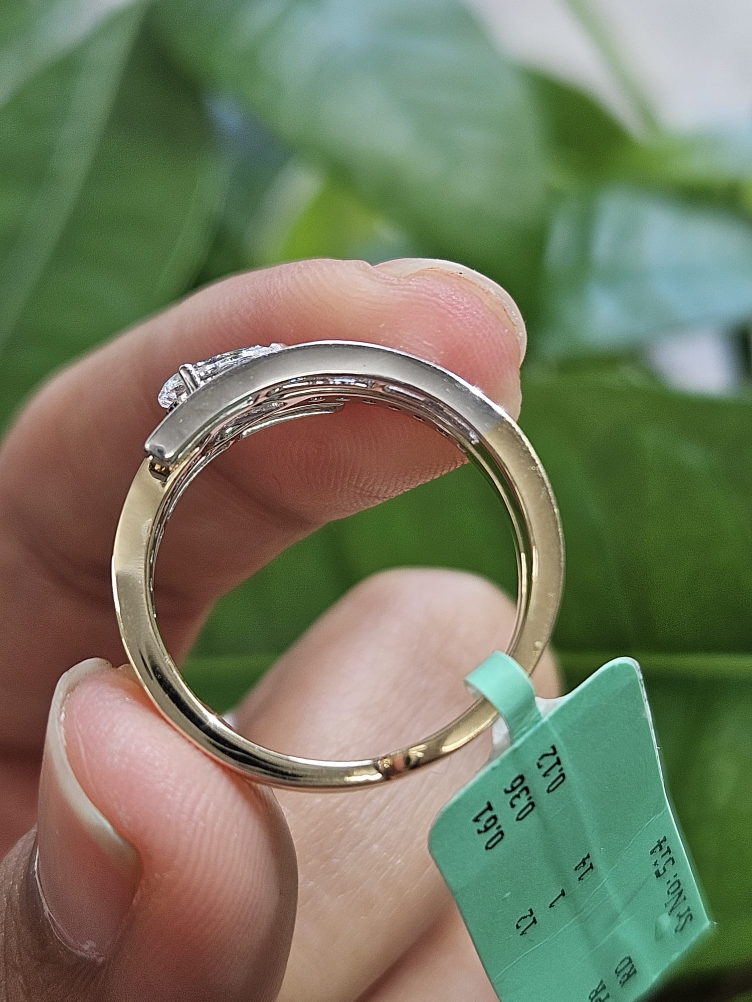 1.09ct White Gold & Yellow Gold Lab Diamond Ring