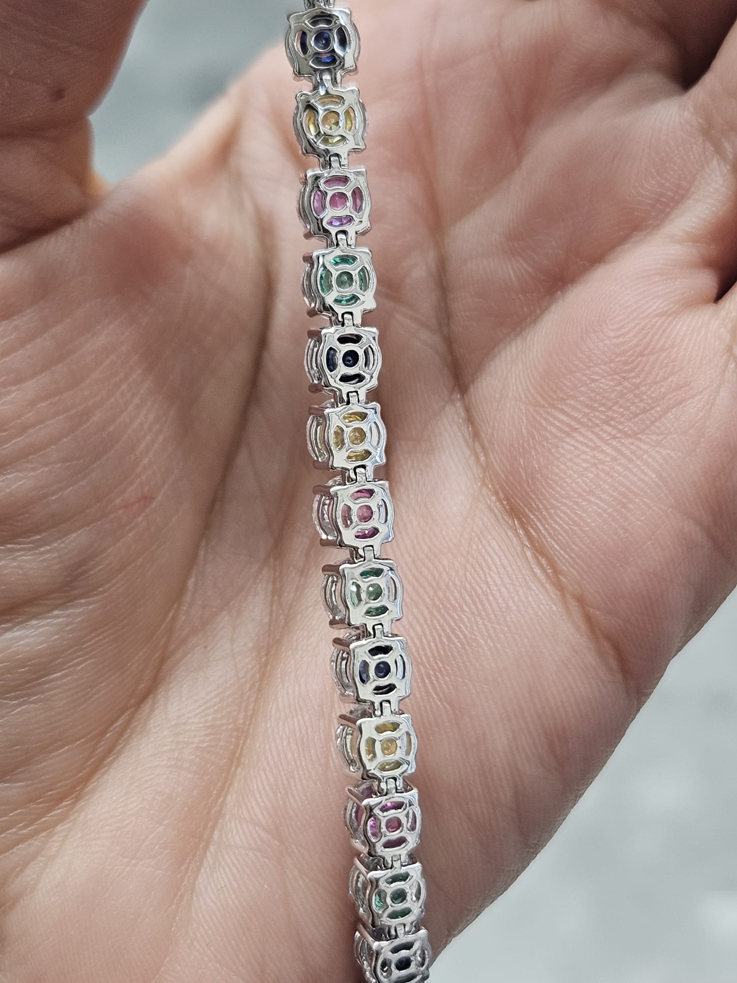 15.82cttw Rose cut Multi-colored Round Lab Diamond 7.5" Bracelet