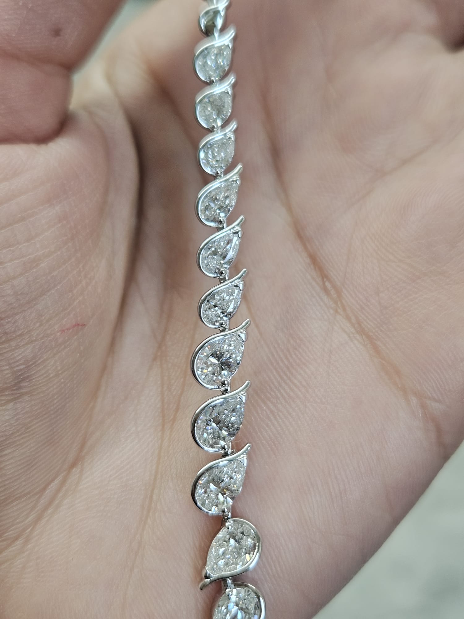 4.15Cttw White Gold Pear Shaped Lab Diamond 7" Bracelet