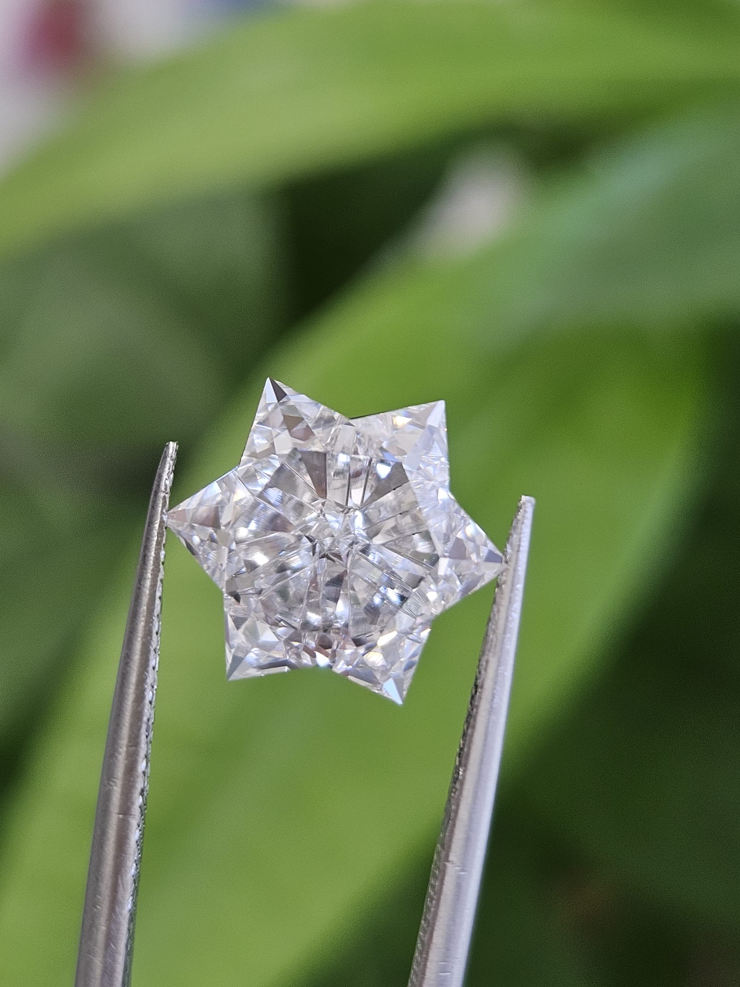 IGI 4.30CT STAR F VVS2