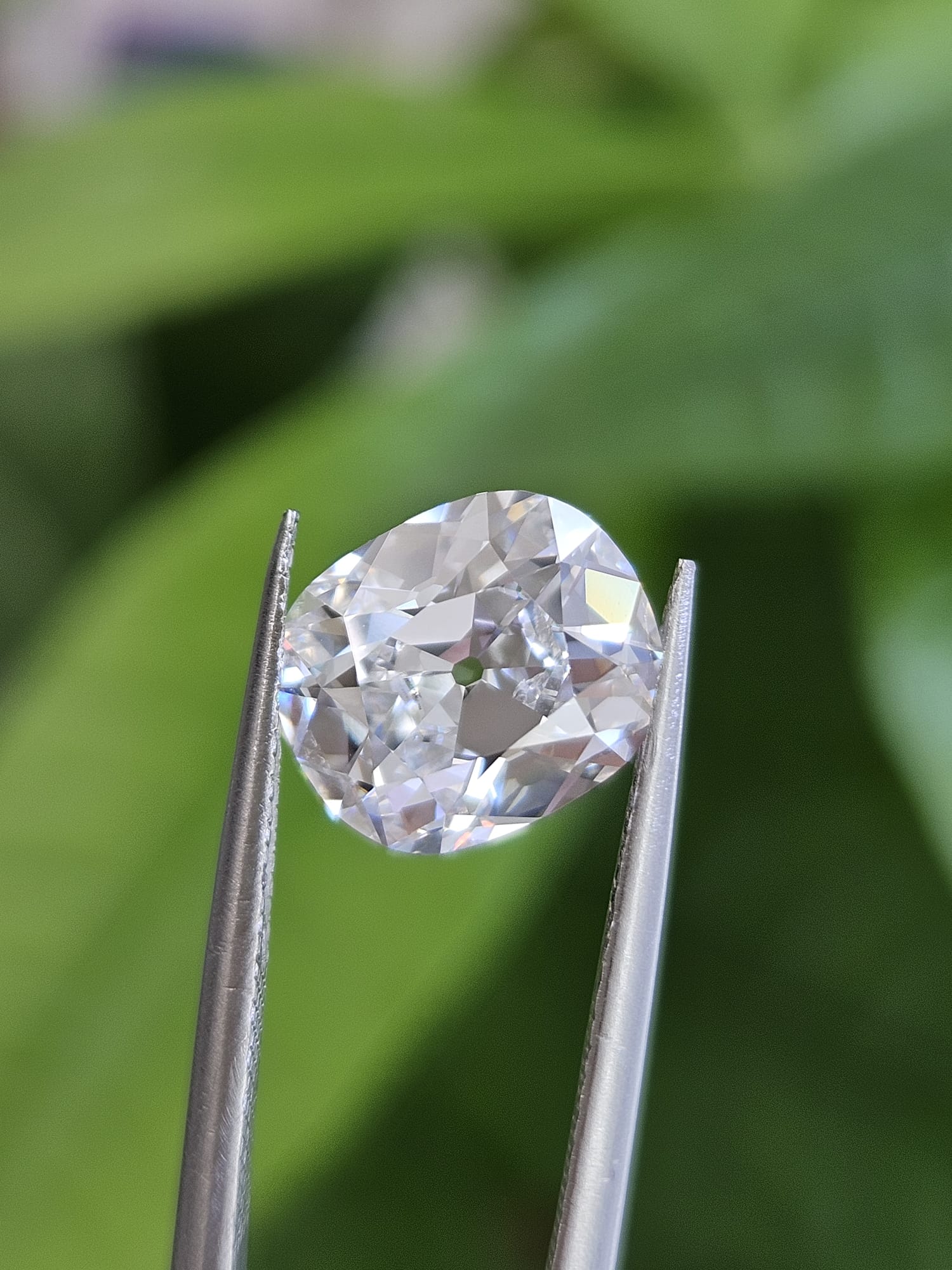 IGI 3.02CT OMC D VVS2