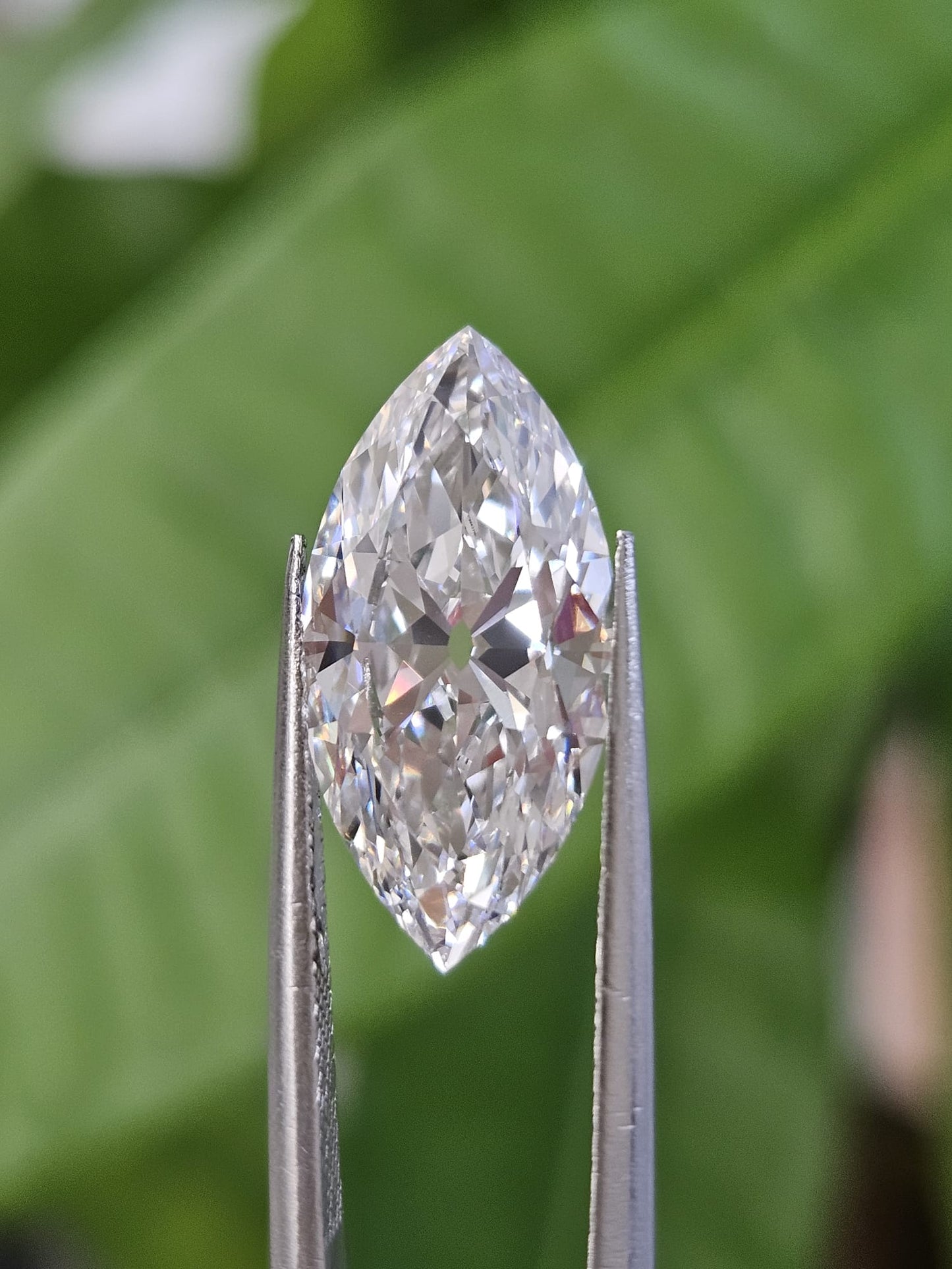 IGI 4.78CT ANTIQUE MARQUISE D VVS2