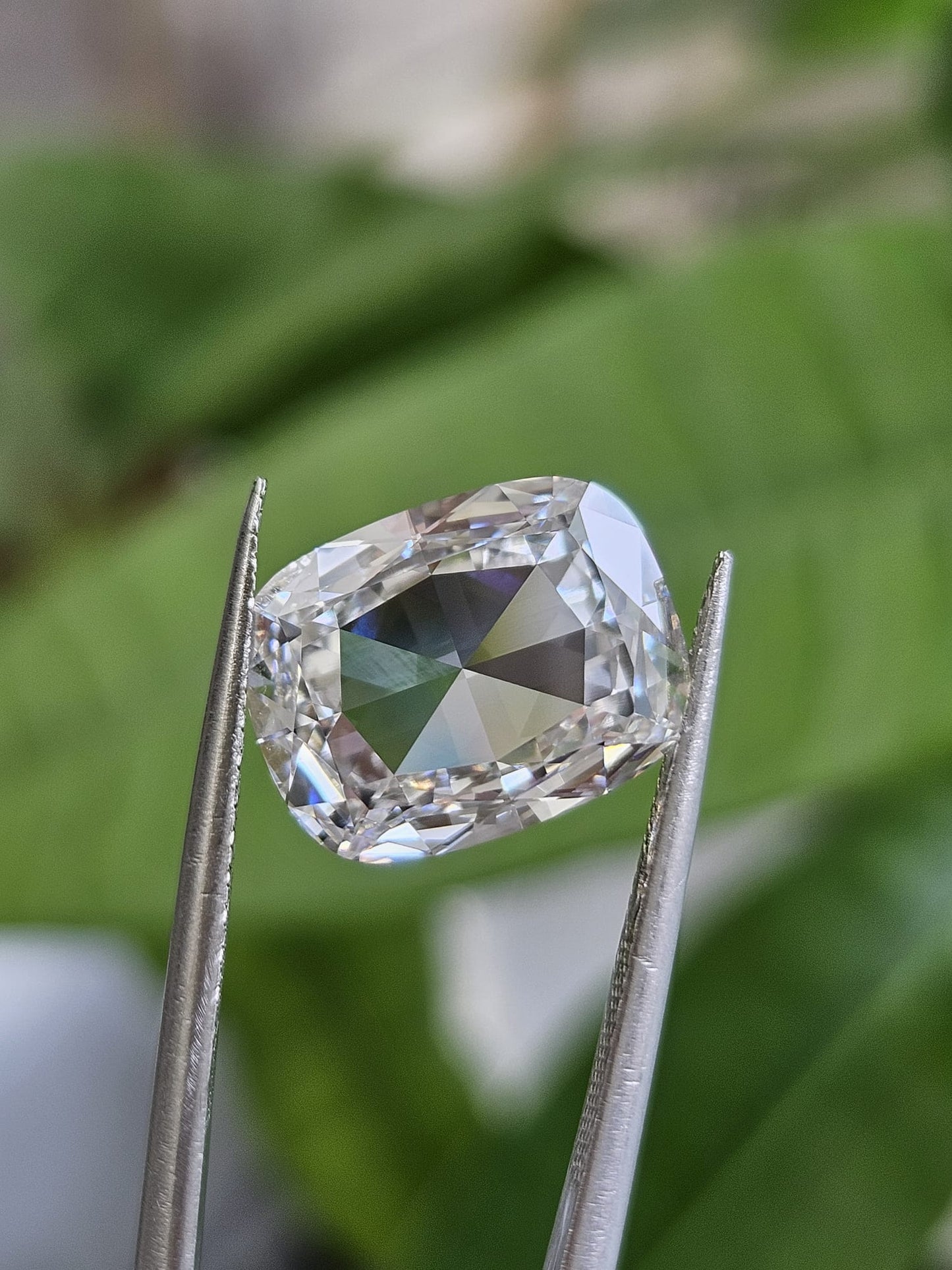IGI 4.74CT CUSHION ROSE CUT E VVS2