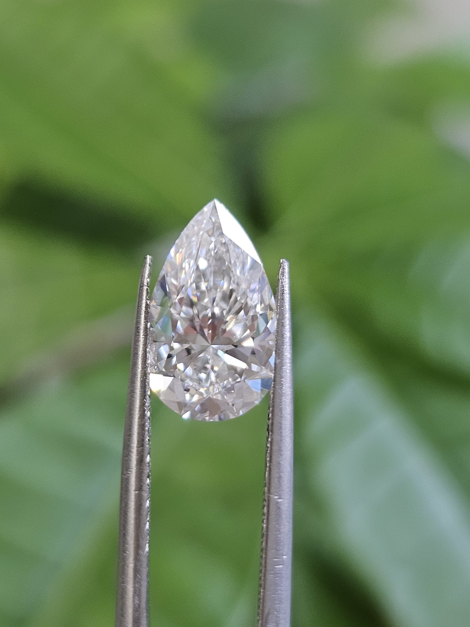 IGI 2.04CT PEAR E VVS2