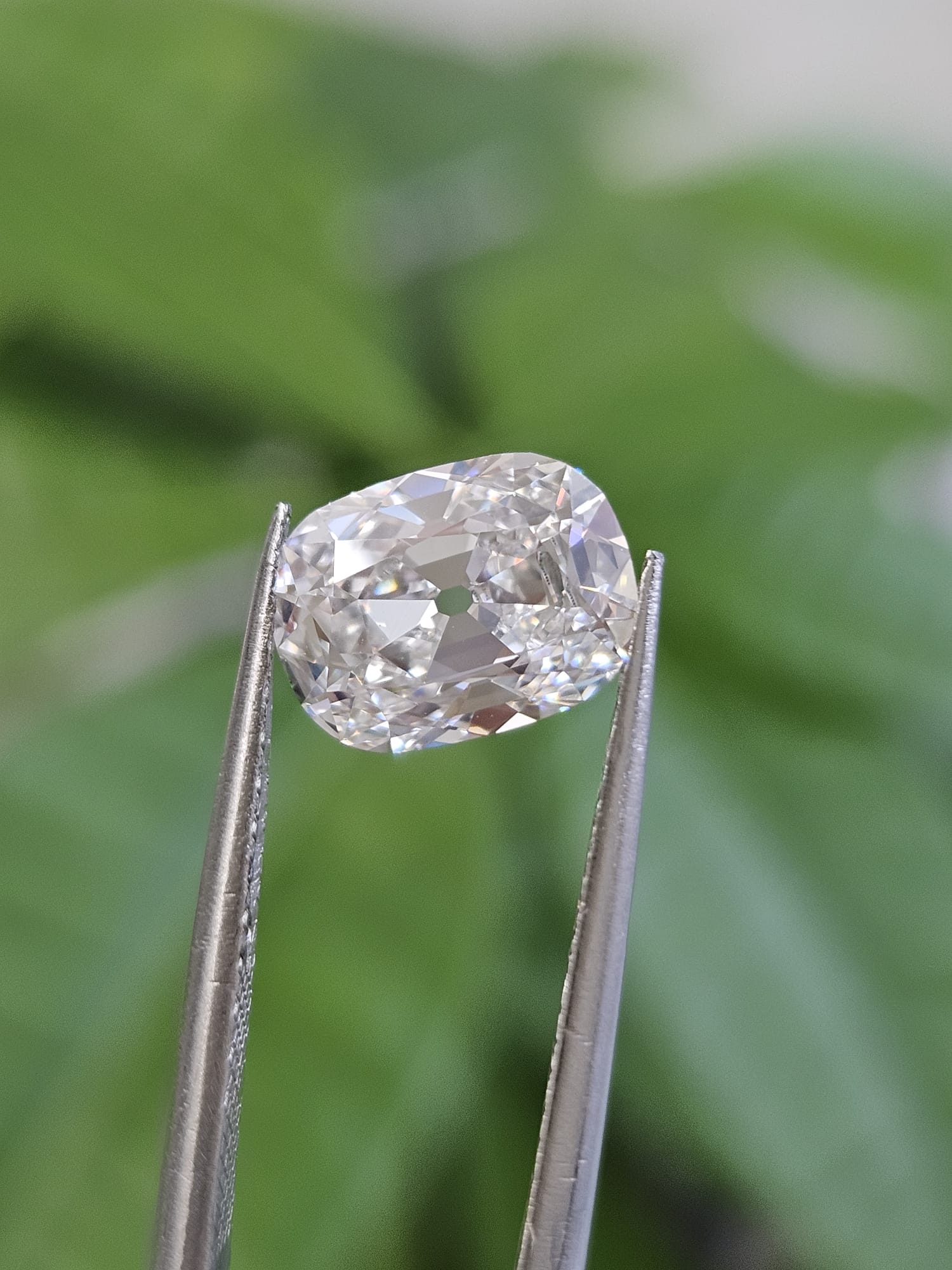 IGI 2.10CT OMC D VVS2