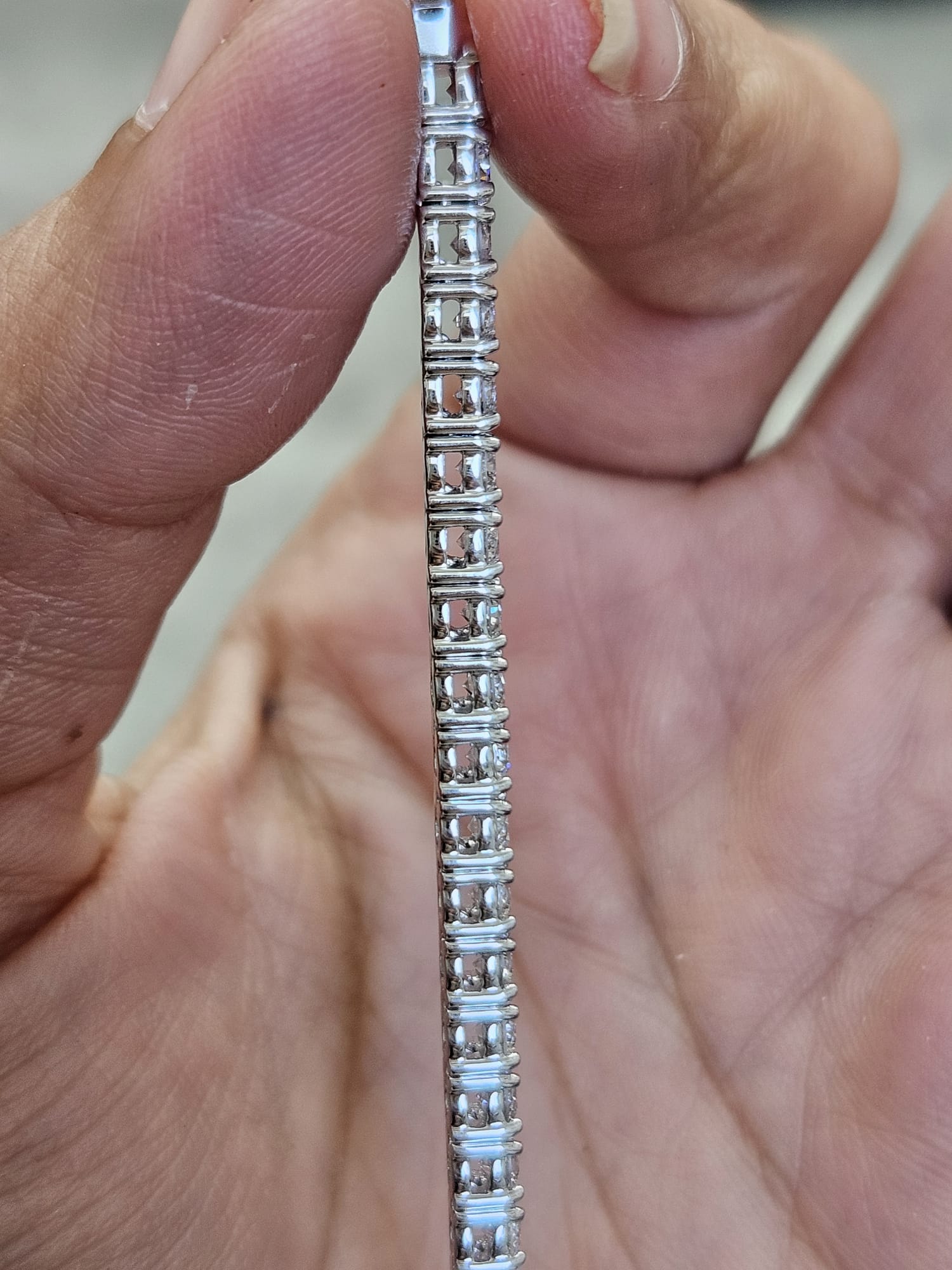 5.35cttw White Gold "Stronger Link" Lab Diamond 7" Tennis Bracelet