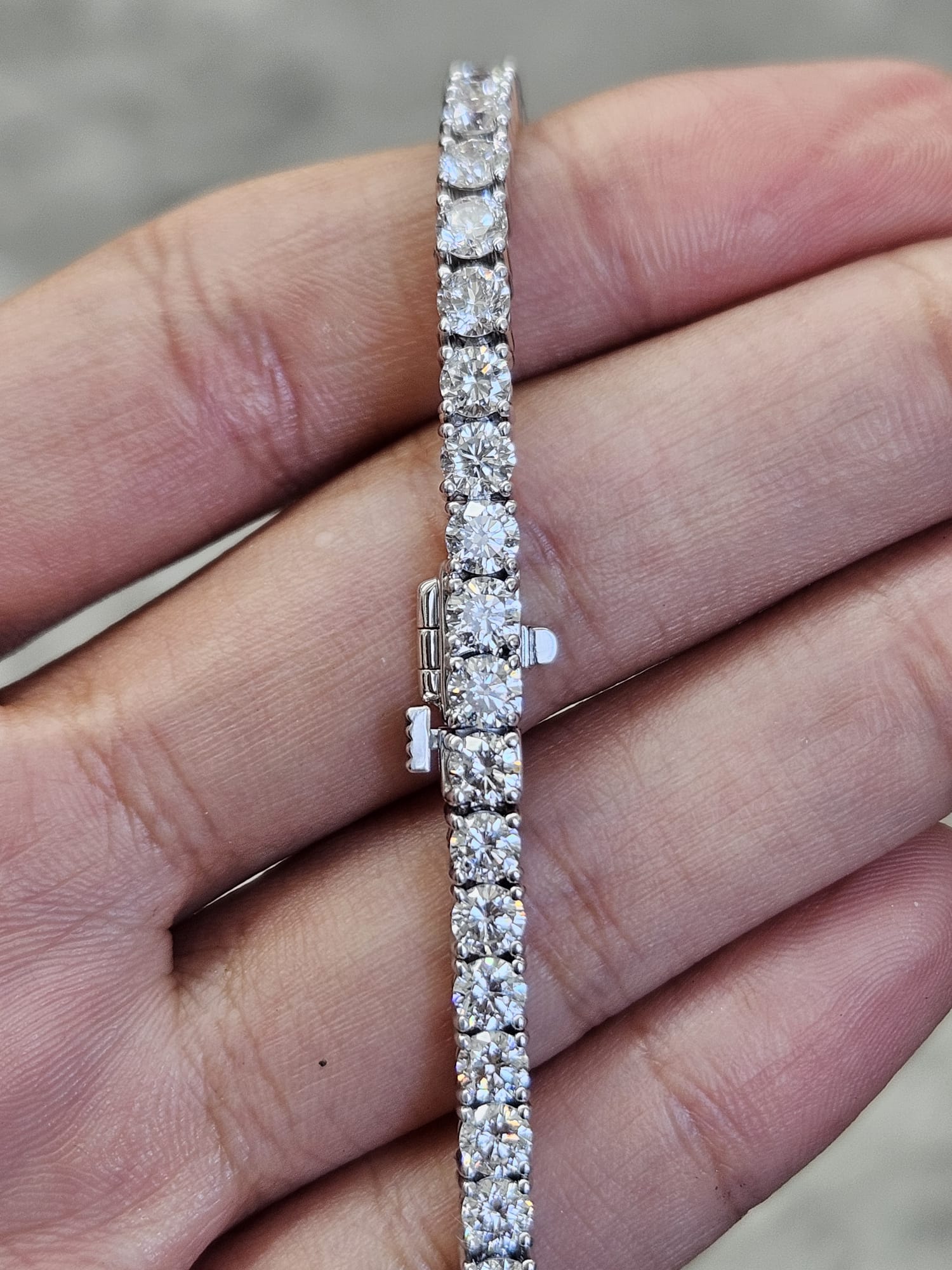 7.90cttw "Stronger Link" White Gold Lab Diamond 7" Tennis Bracelet