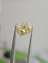 IGI 1.51CT CUSHION FANCY INTENSE YELLOW VS2
