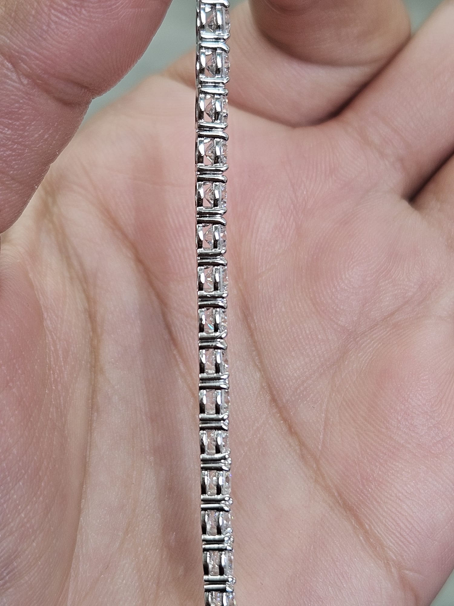 IGI 8.52cttw White Gold Lab Diamond 7" Tennis Bracelet