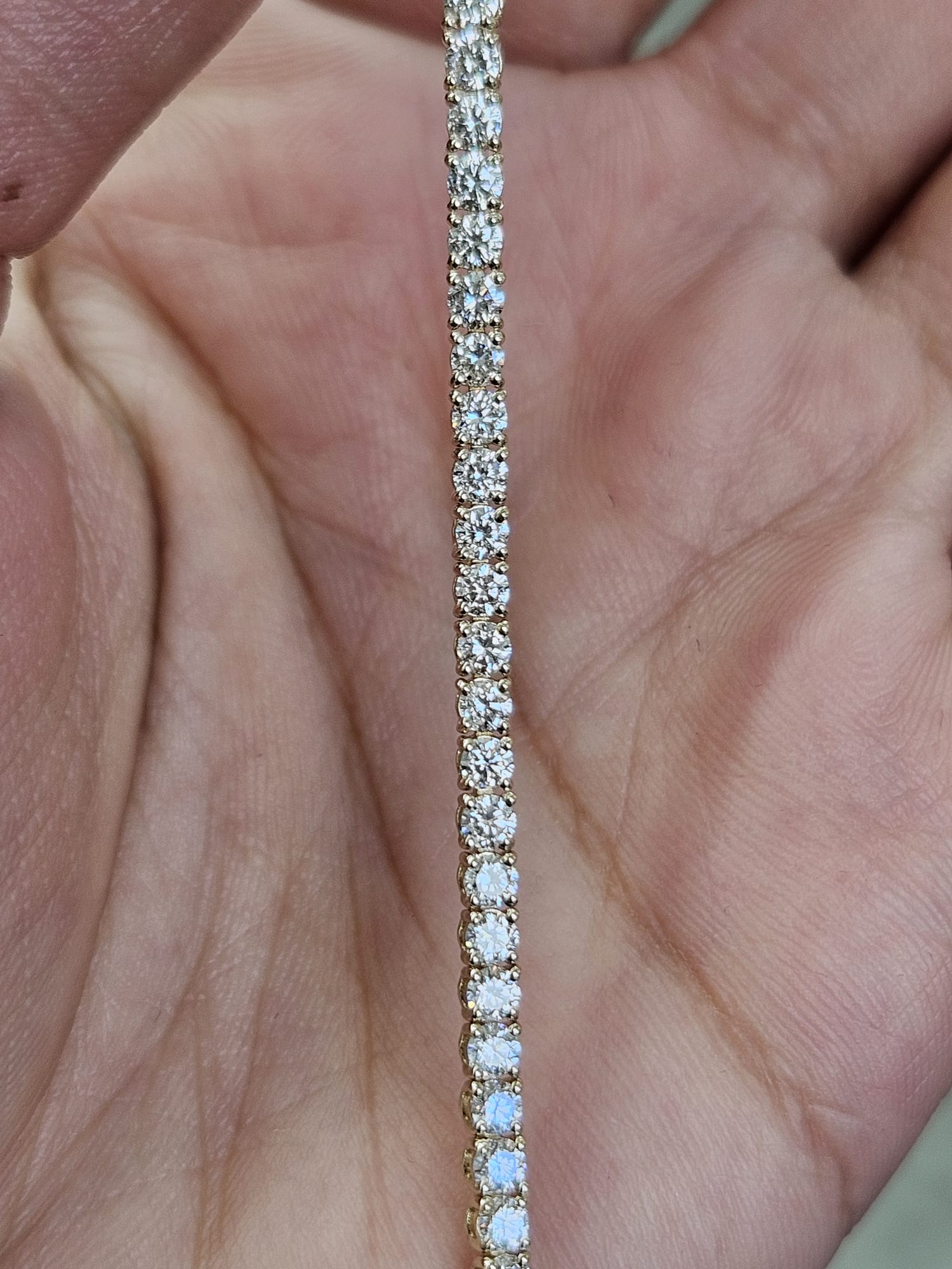 IGI 3.19cttw Yellow Gold Lab Diamond 7.15" Tennis Bracelet