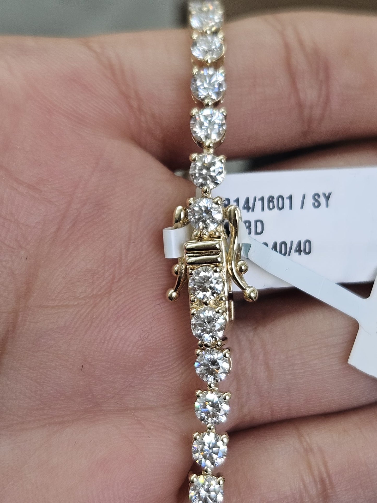 IGI 7.04cttw Yellow Gold 3 Prongs Lab Diamond 7.25" Tenis Bracelet