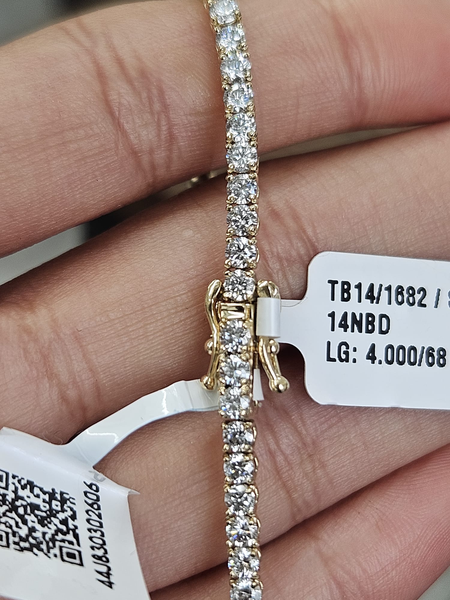 IGI 4cttw Yellow Gold Lab Diamond 7" Tennis Bracelet
