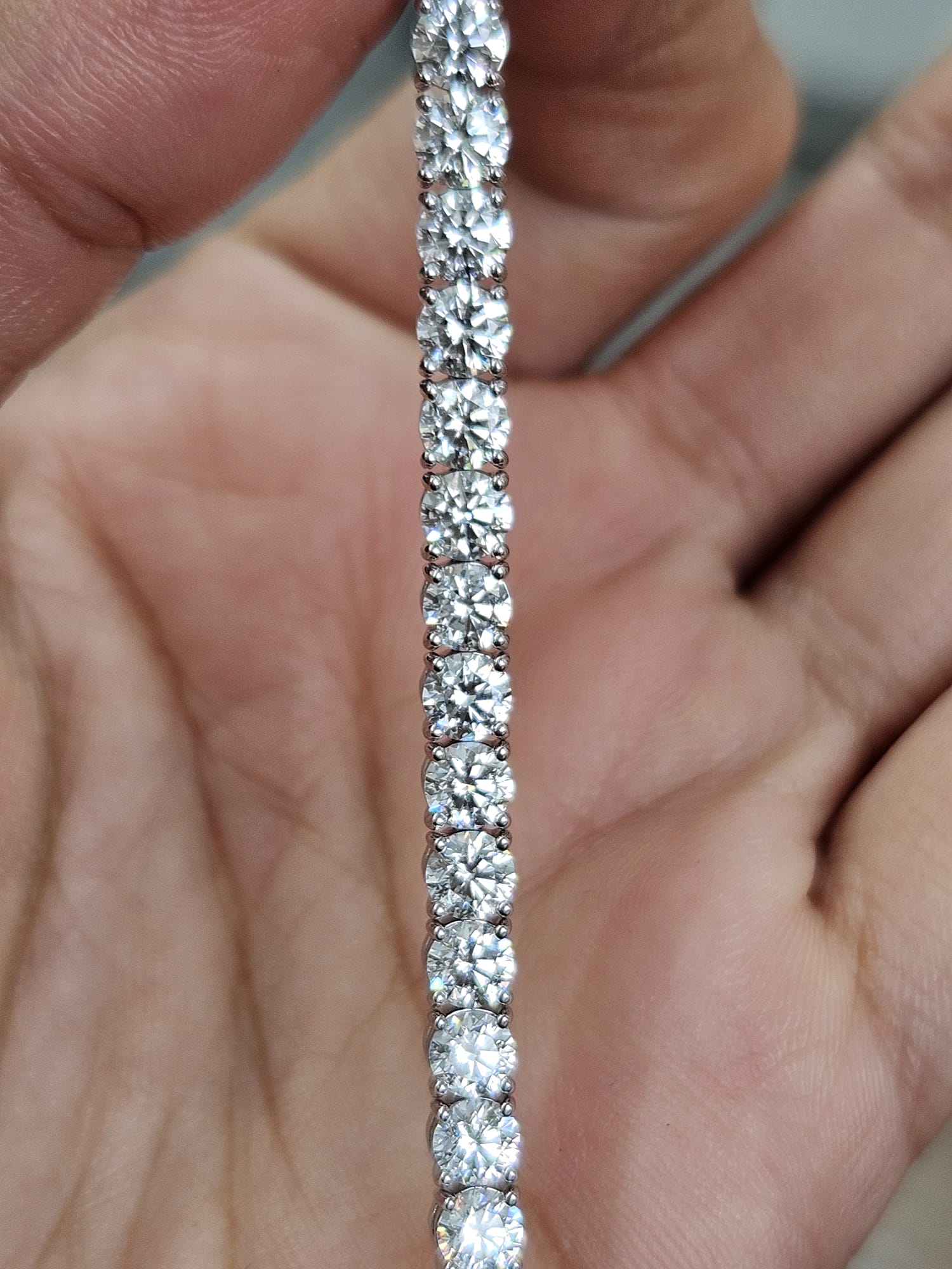 IGI 9.53cttw White Gold Lab Diamond 7" Tennis Bracelet