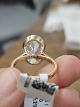 IGI 5.21cttw Yellow Gold Oval Lab Diamond Ring