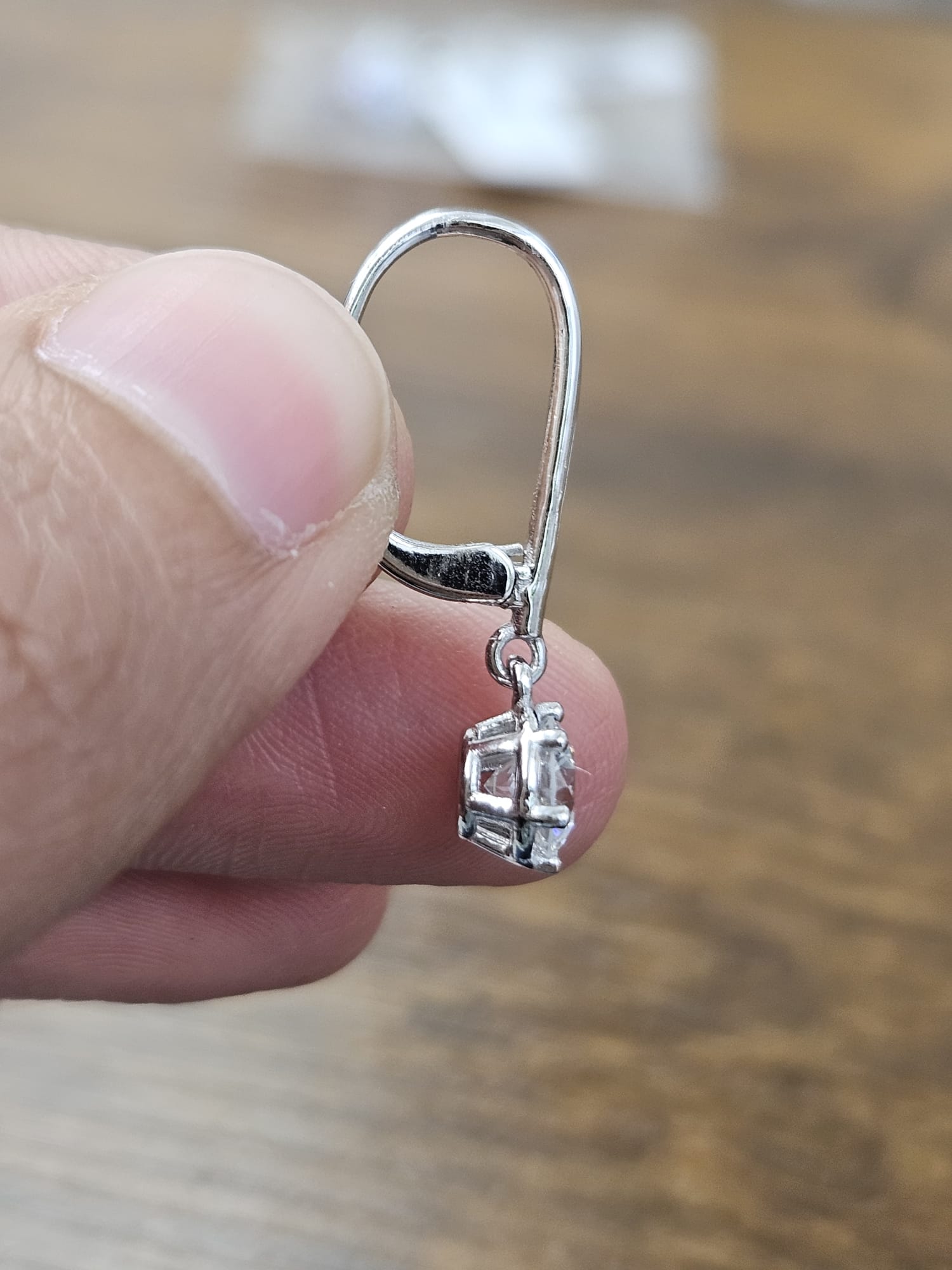 IGI White Gold Round Lab Diamond Dangle Earring