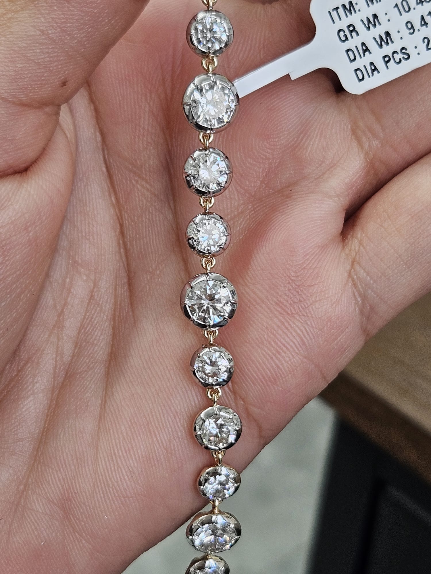 Yellow Gold 9.41cttw Round Lab Diamond 7" Bracelet