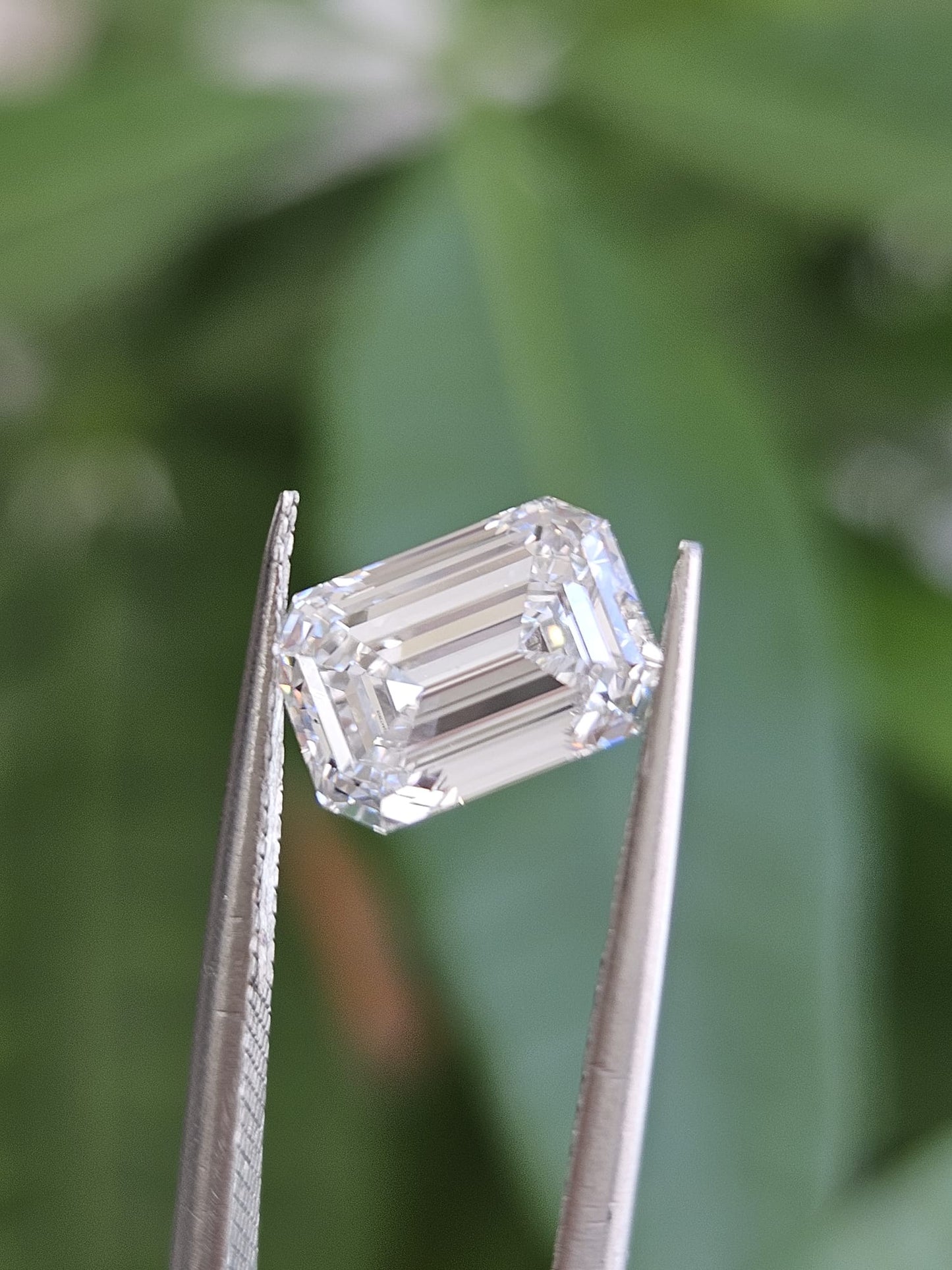IGI 1.88CT EMERALD D VS1