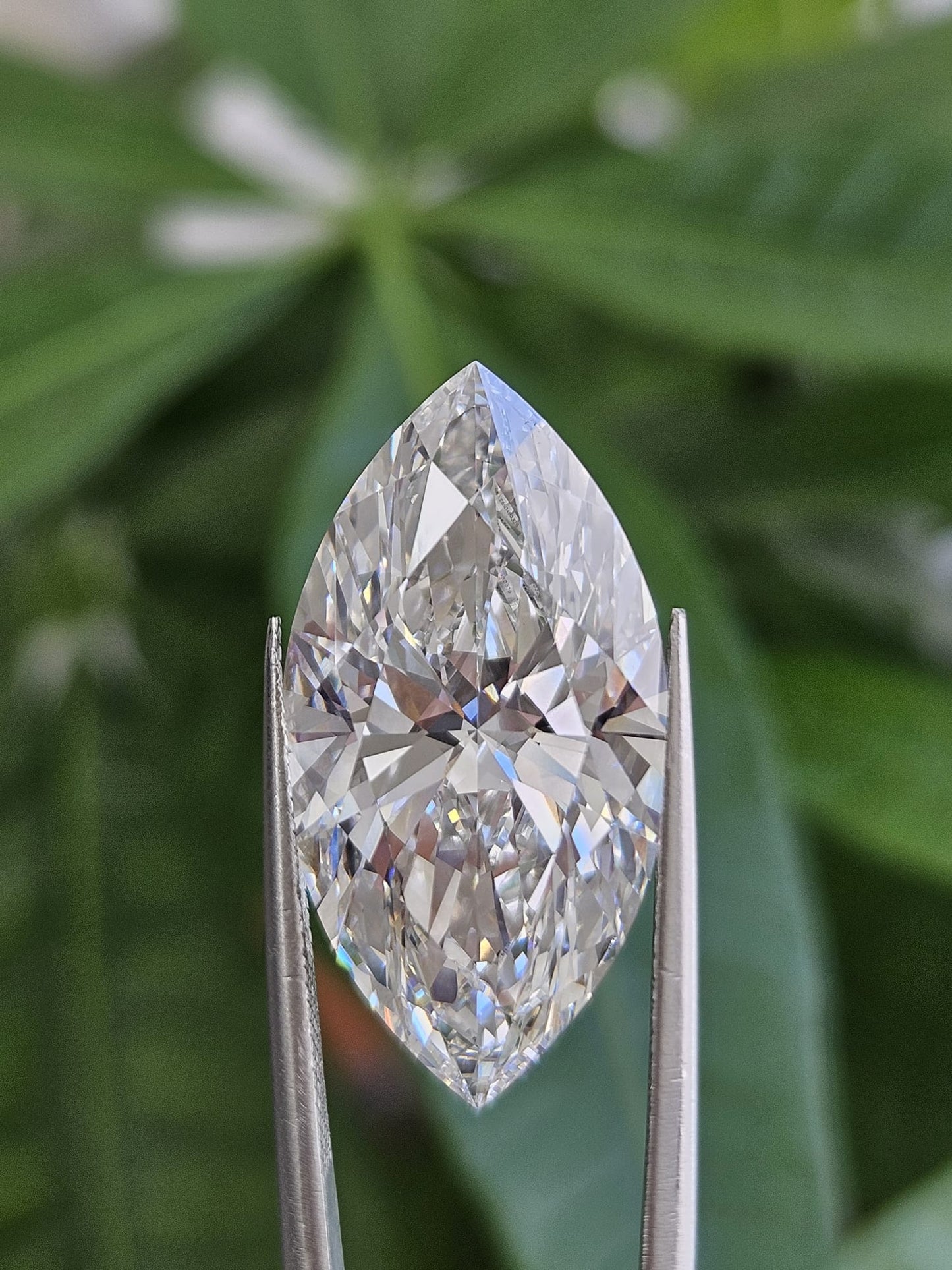 IGI 15.26CT MARQUISE F VVS2