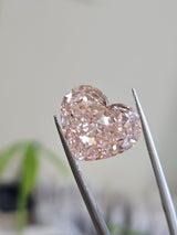 IGI 13.11CT HEART FANCY VIVID PINK VS1