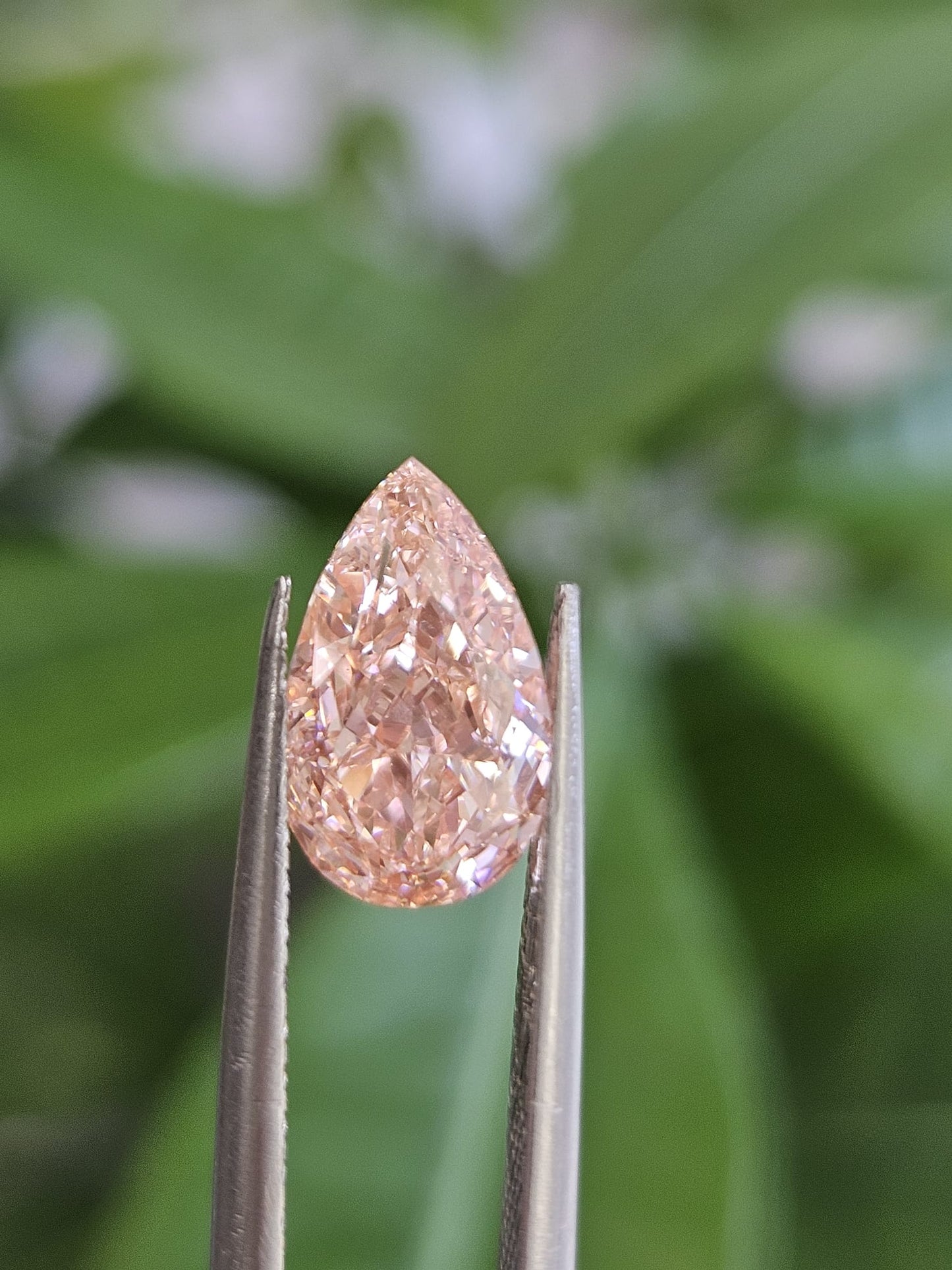 IGI 2.01CT PEAR FANCY VIVID PINK VVS2