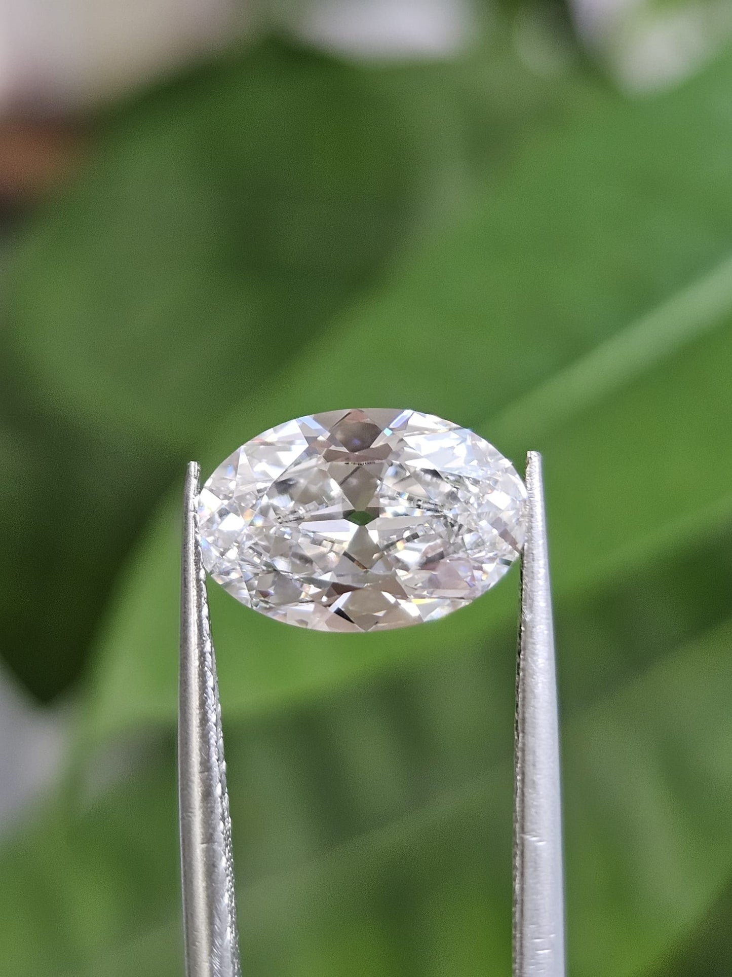 IGI 2.07CT ANTIQUE OVAL D VVS2