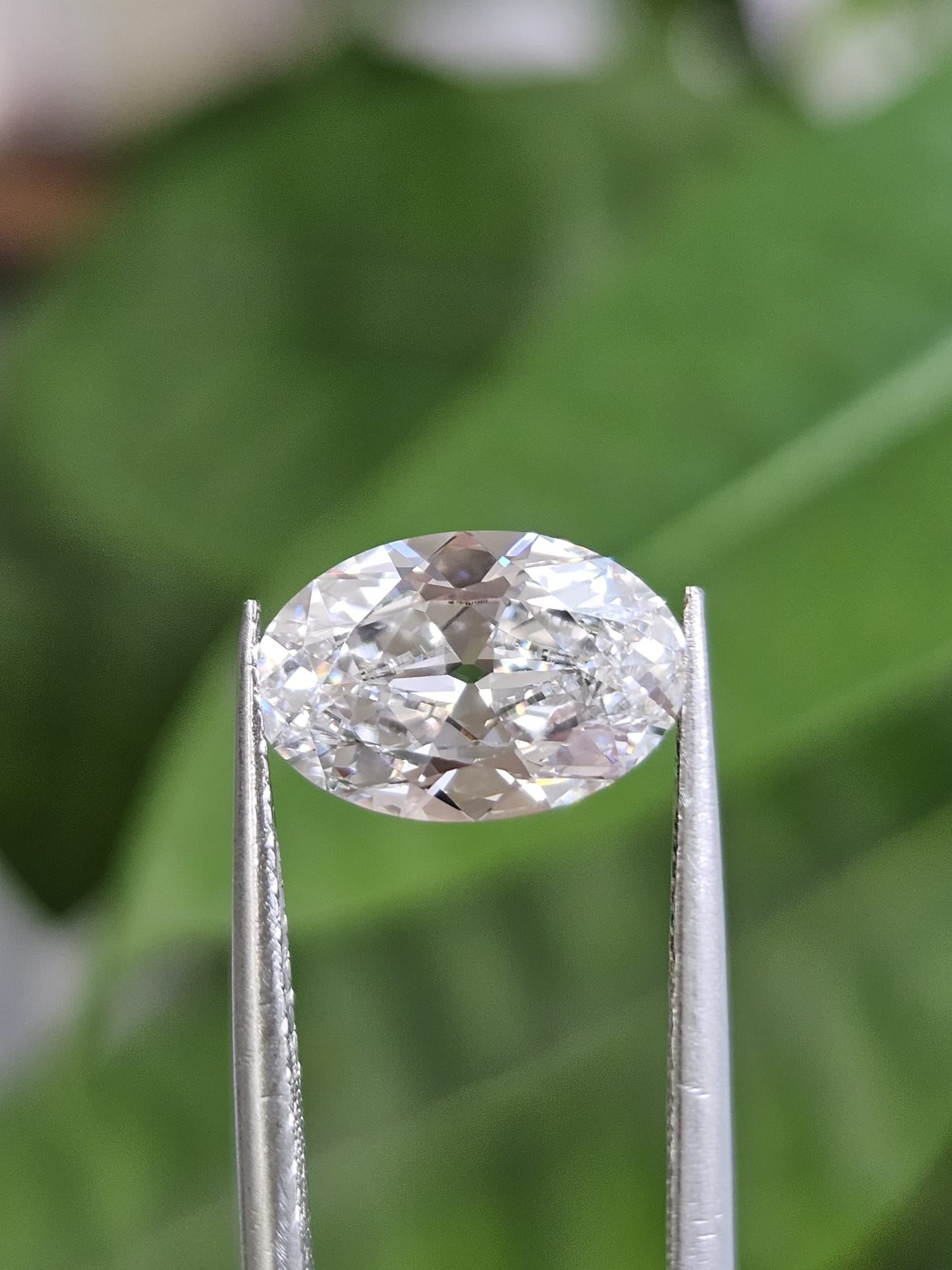 IGI 2.07CT ANTIQUE OVAL D VVS2