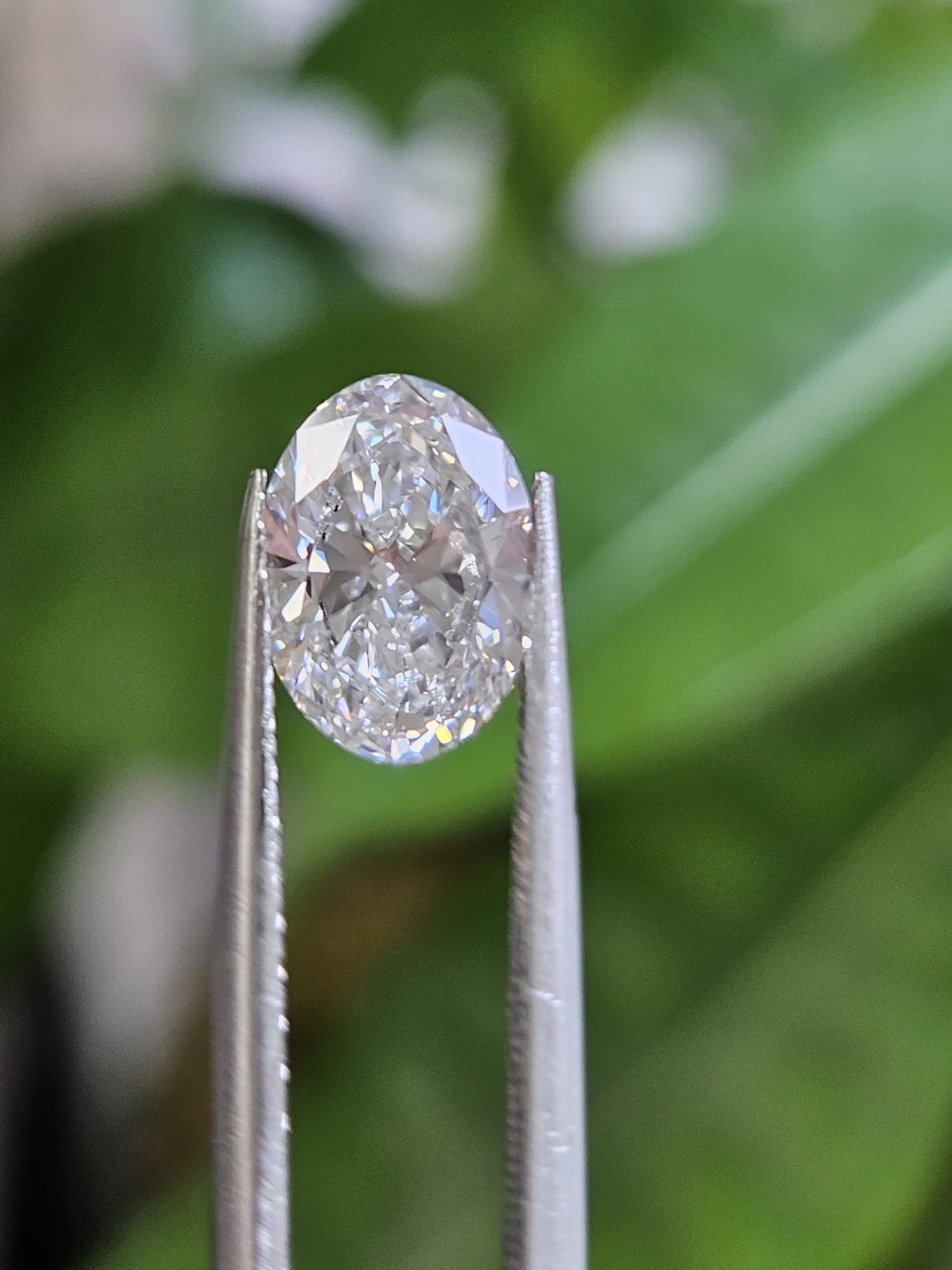 IGI 1.51CT OVAL D VS1