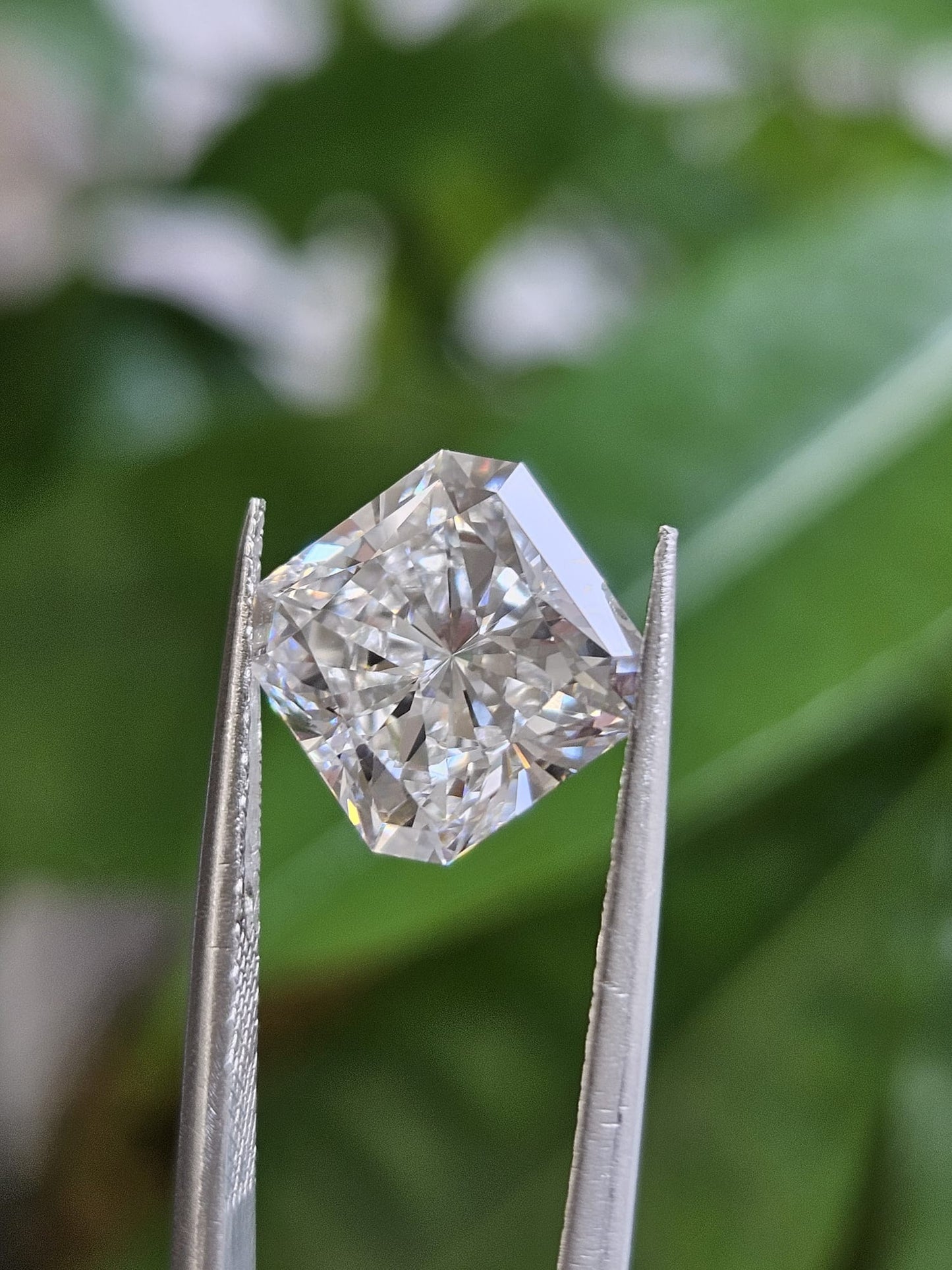 IGI 4.01CT SQUARE RADIANT F VS1