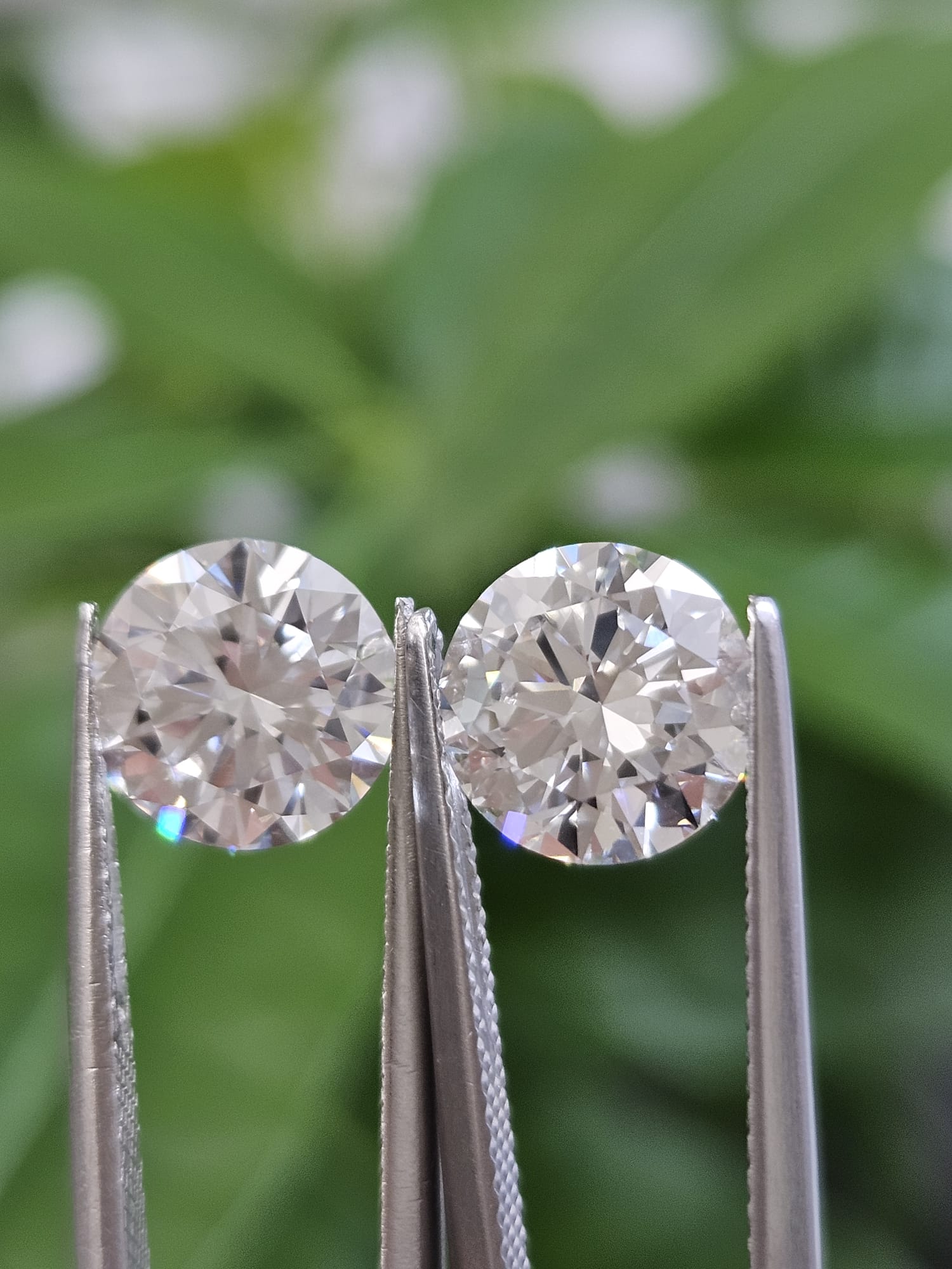 IGI 2CT + 2.01CT ROUND E VS1 PAIR