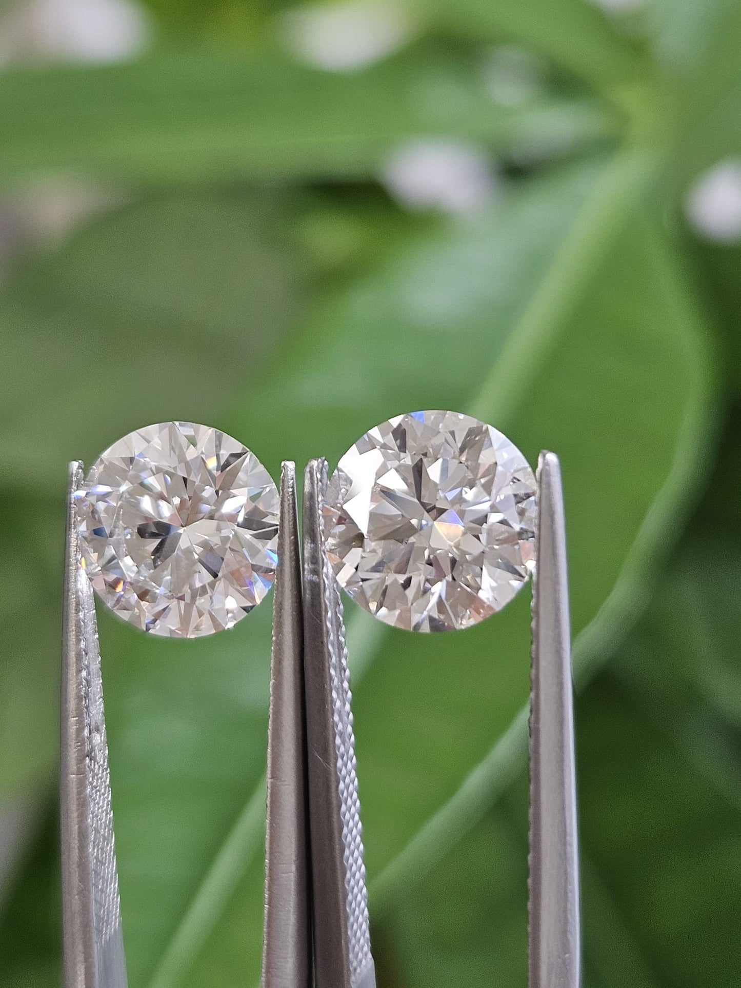 IGI 2.05CT + 2.05CT E VVS2 + F VVS2 ROUND PAIR