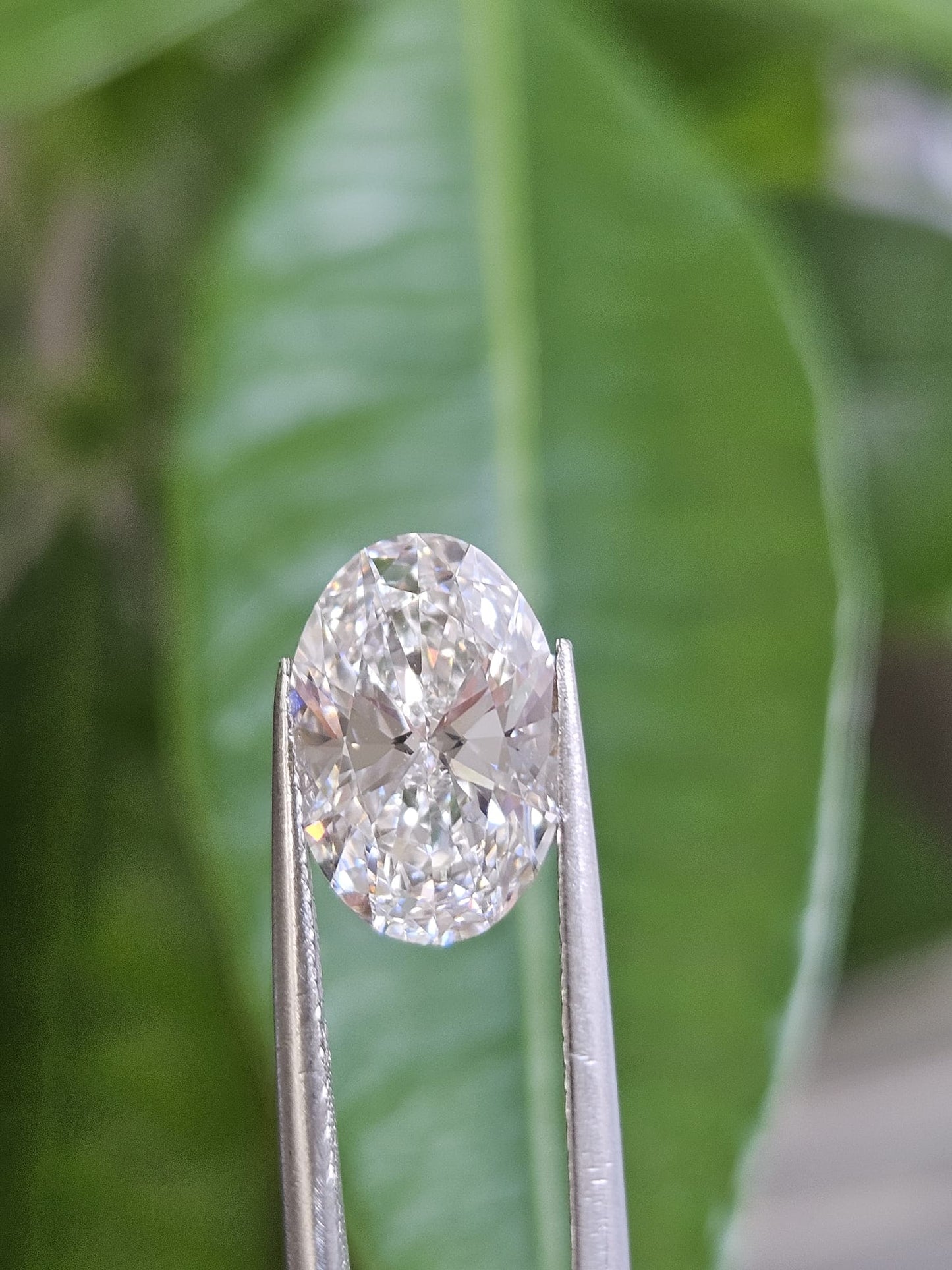 IGI 3.01CT OVAL D VVS2