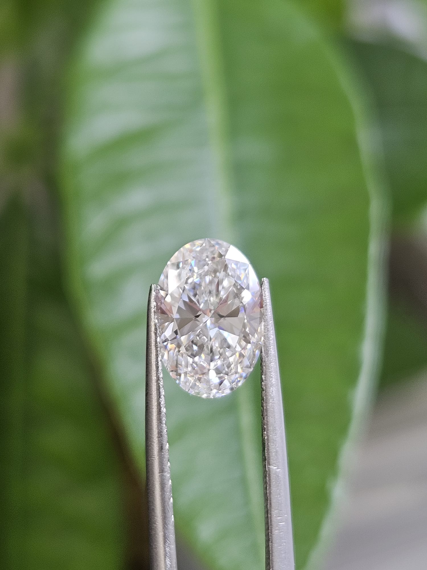 IGI 2.04CT OVAL D VVS2