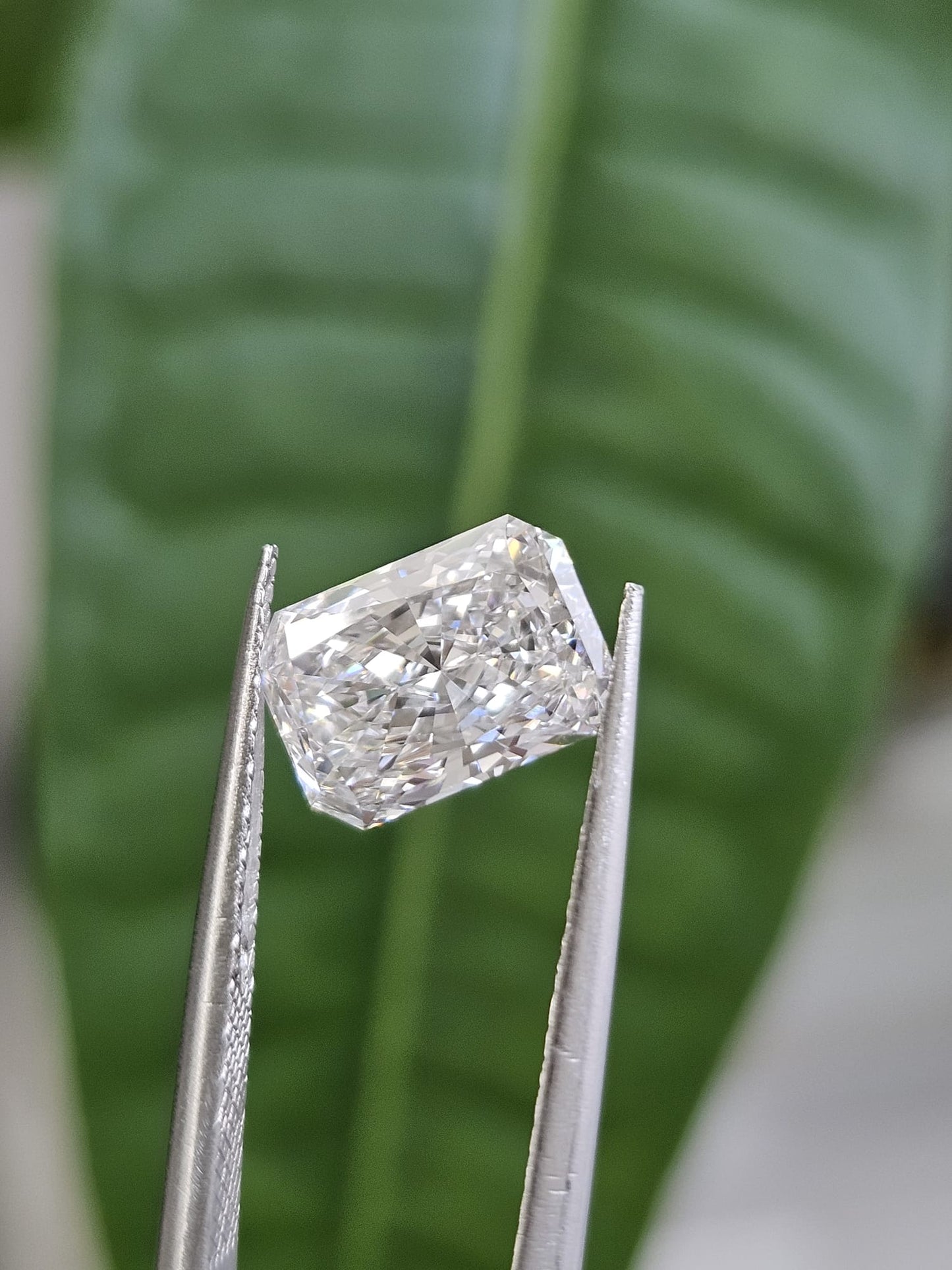 IGI 1.73CT RADIANT D VS1