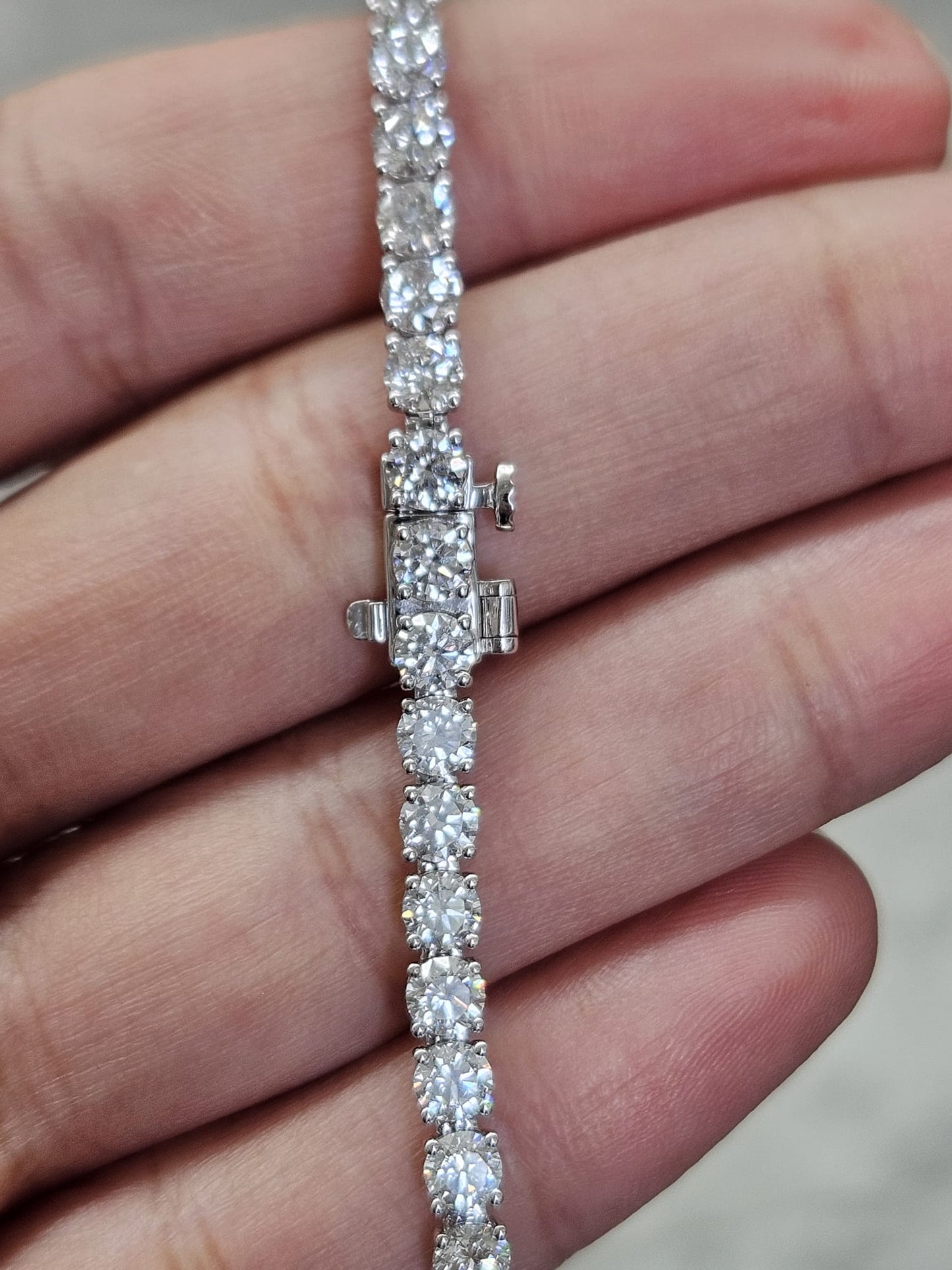 7.11cttw White Gold Lab Diamond 7" Bracelet