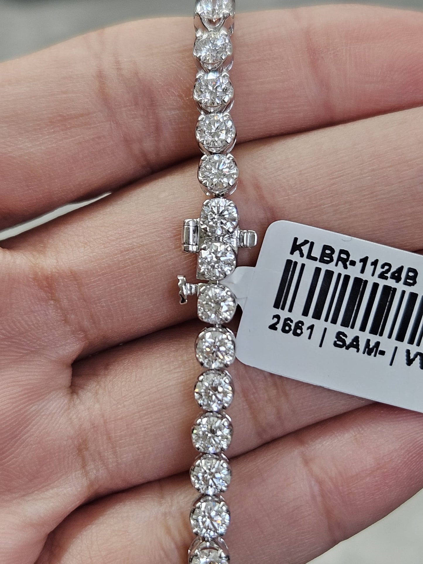 6.18cttw White Gold Lab Diamond 7" Bracelet