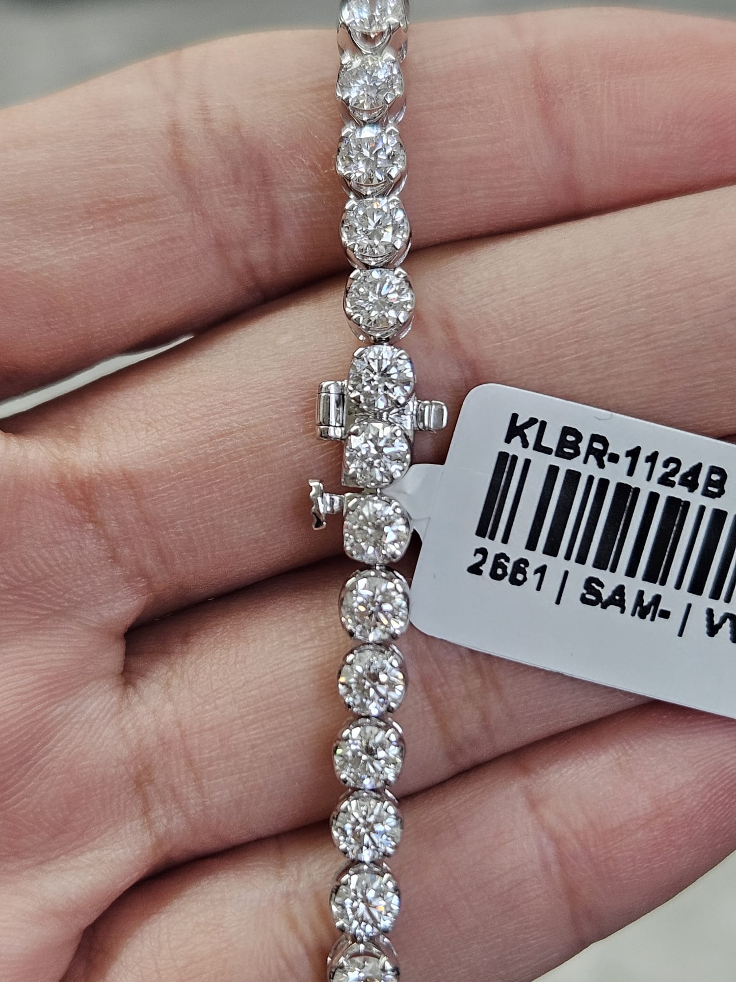 6.18cttw White Gold Lab Diamond 7" Bracelet
