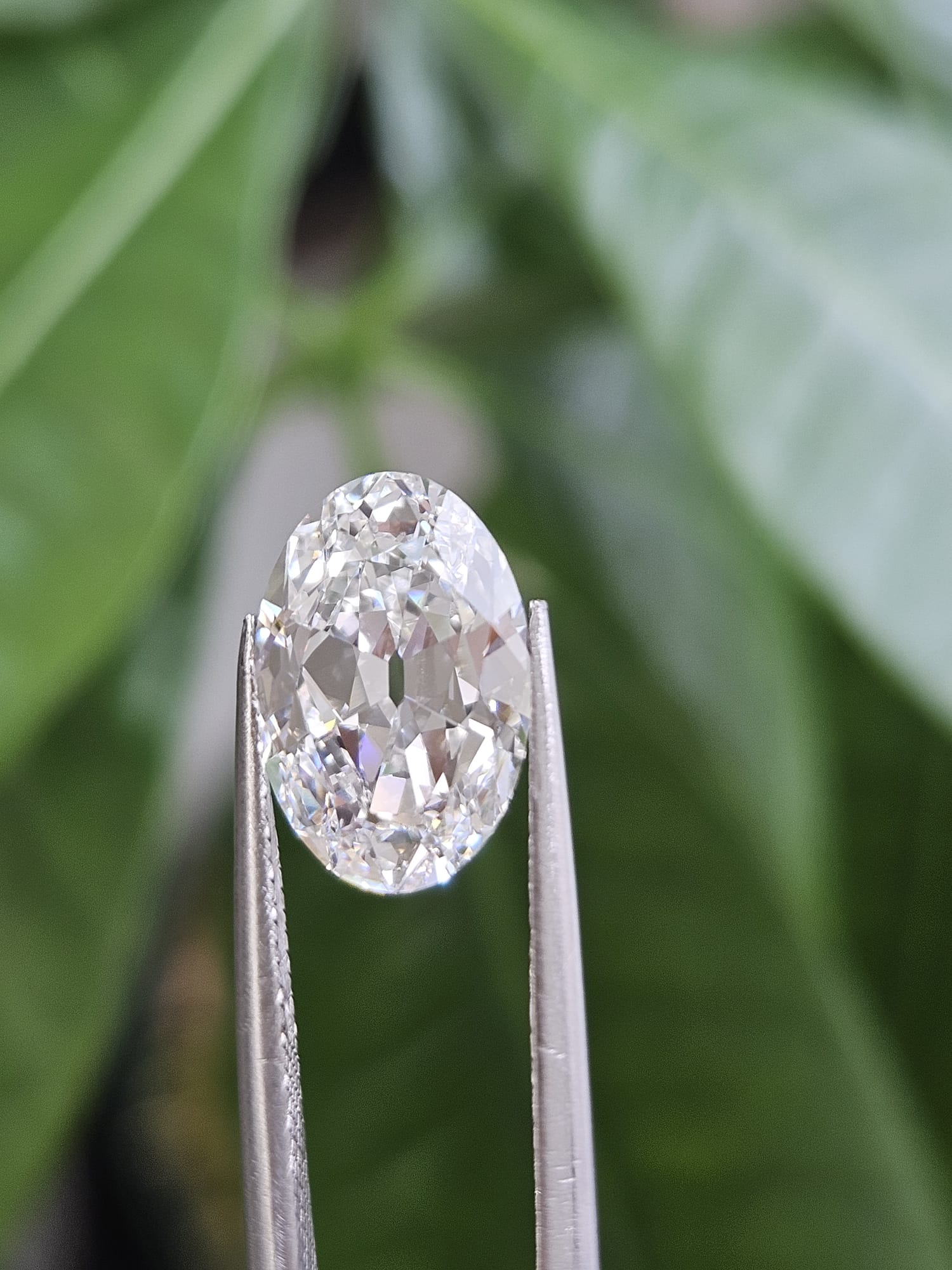 IGI 3.03CT ANTIQUE OVAL D VVS2
