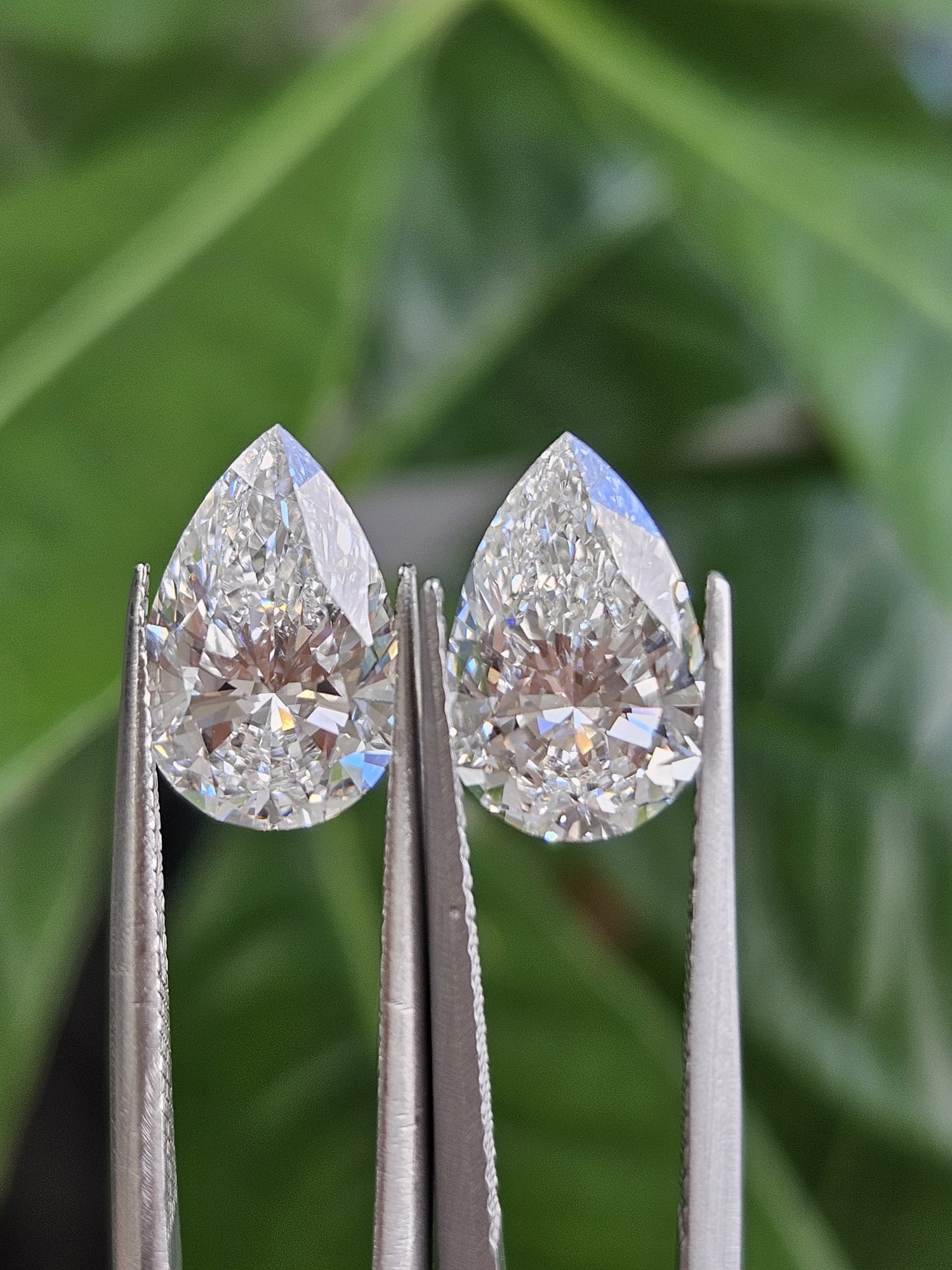 IGI 2.04CT + 2.04CT PEAR E VVS2